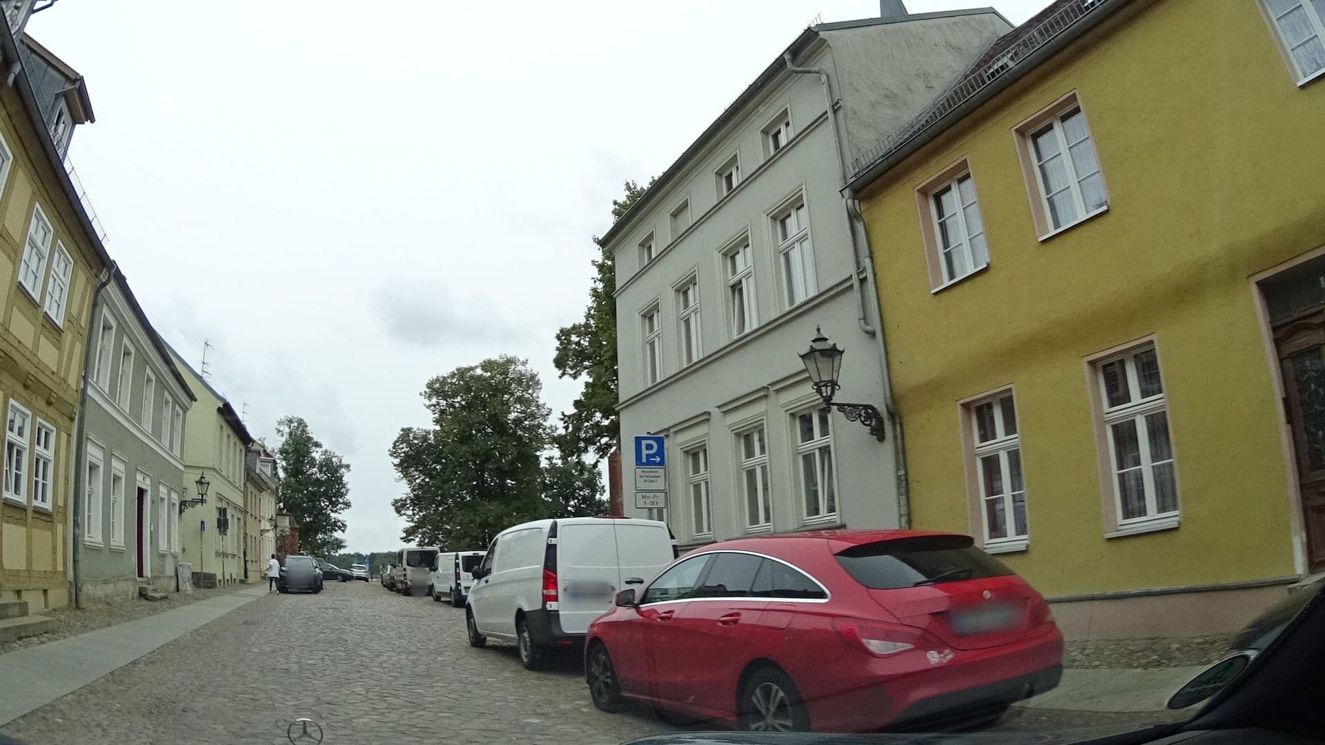Street view near Travel Art Boardinghouse, Neuruppin — © nrpoprfoto (CC BY-SA · Mapillary)