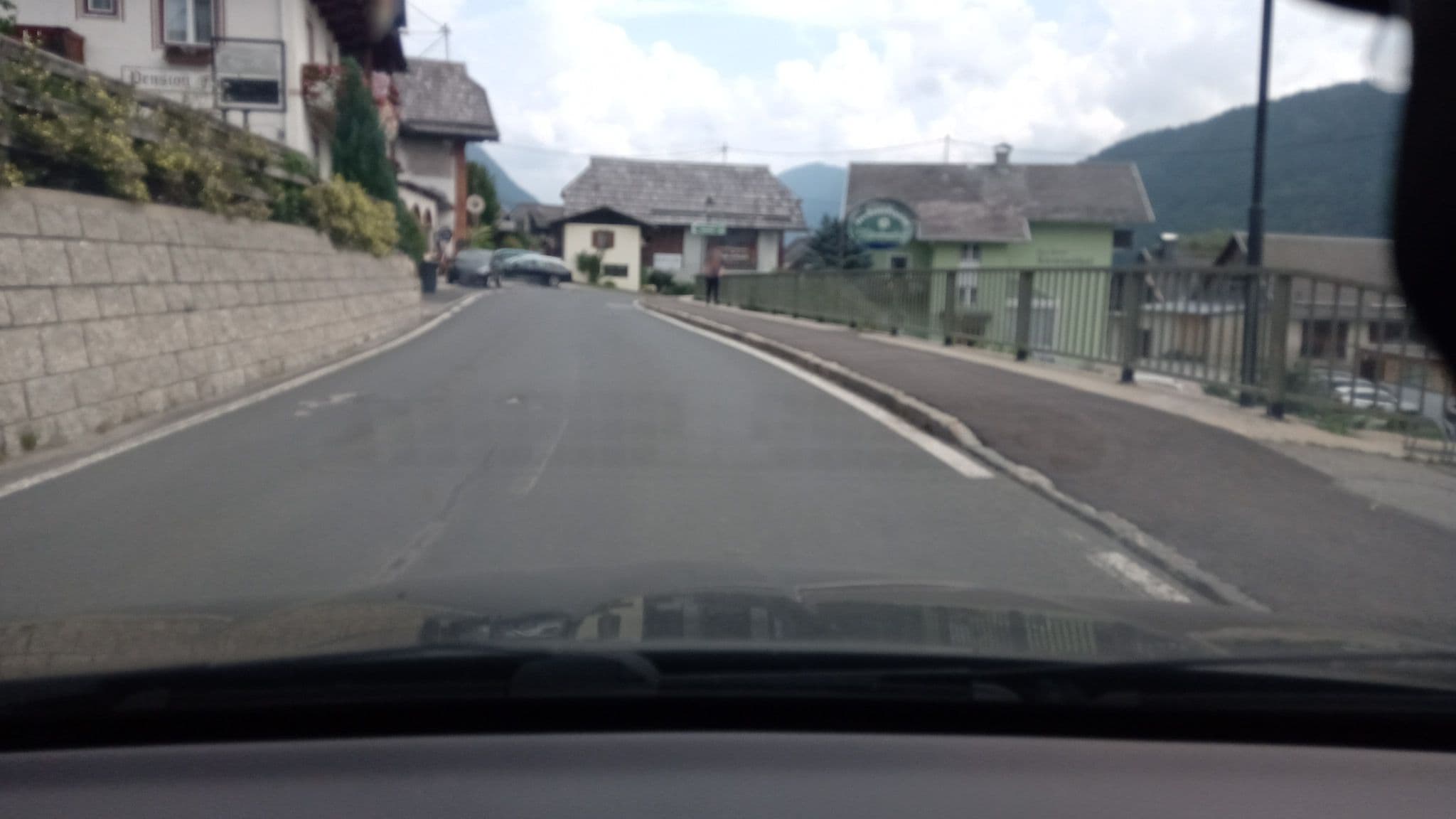 Street view near Seehotel Kärntnerhof, Steinfeld — © christianertler (CC BY-SA · Mapillary)