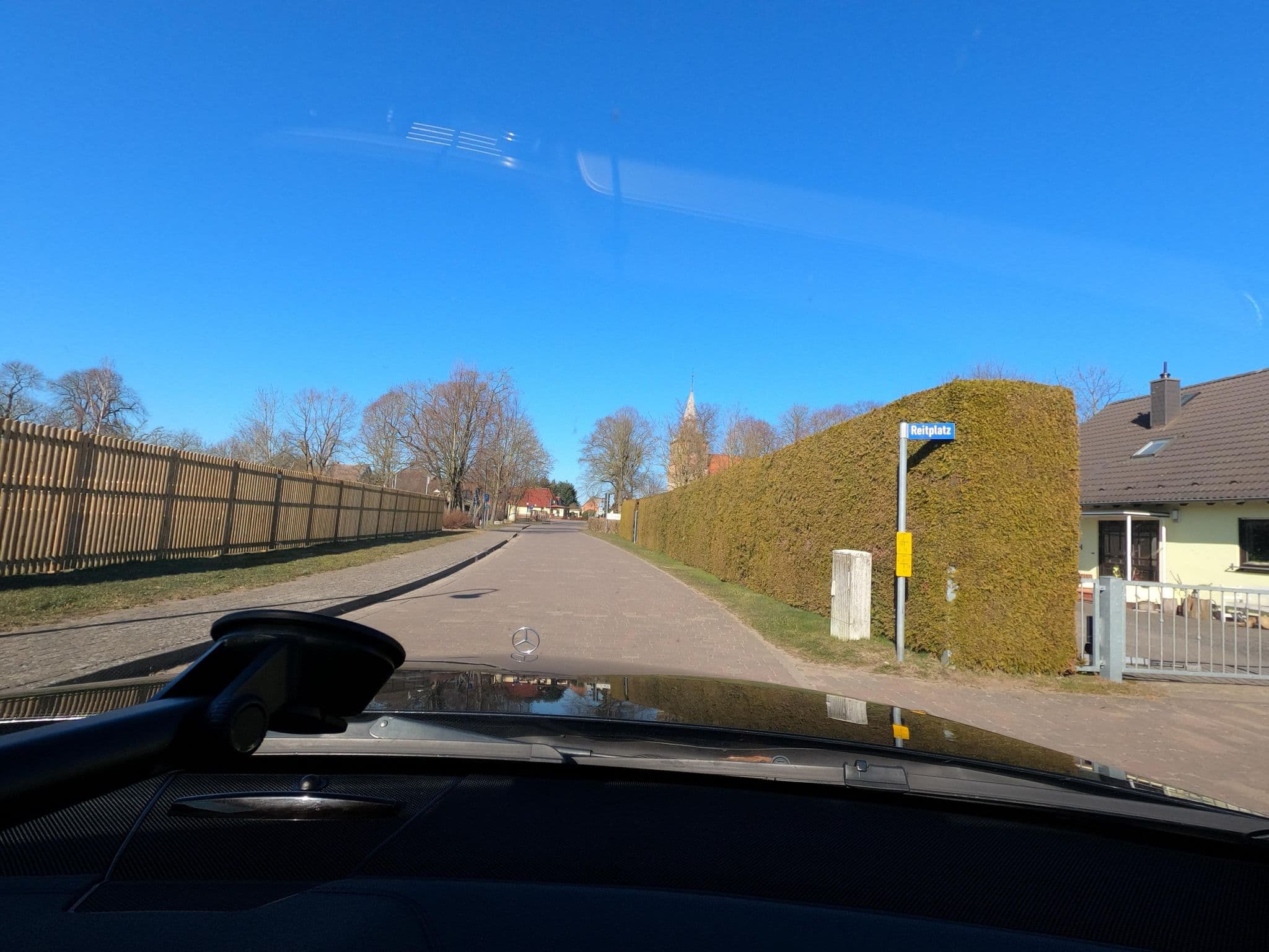 Street view near Müritz Marina Wohnpark, Klink — © saschahaberkorn (CC BY-SA · Mapillary)