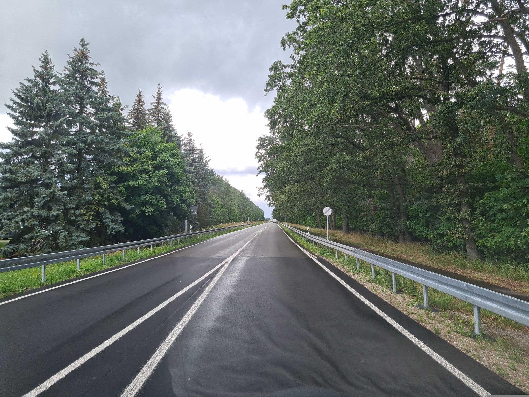 Street view near Pension Fly Inn, Wusterhausen — © dsmm (CC BY-SA · Mapillary)