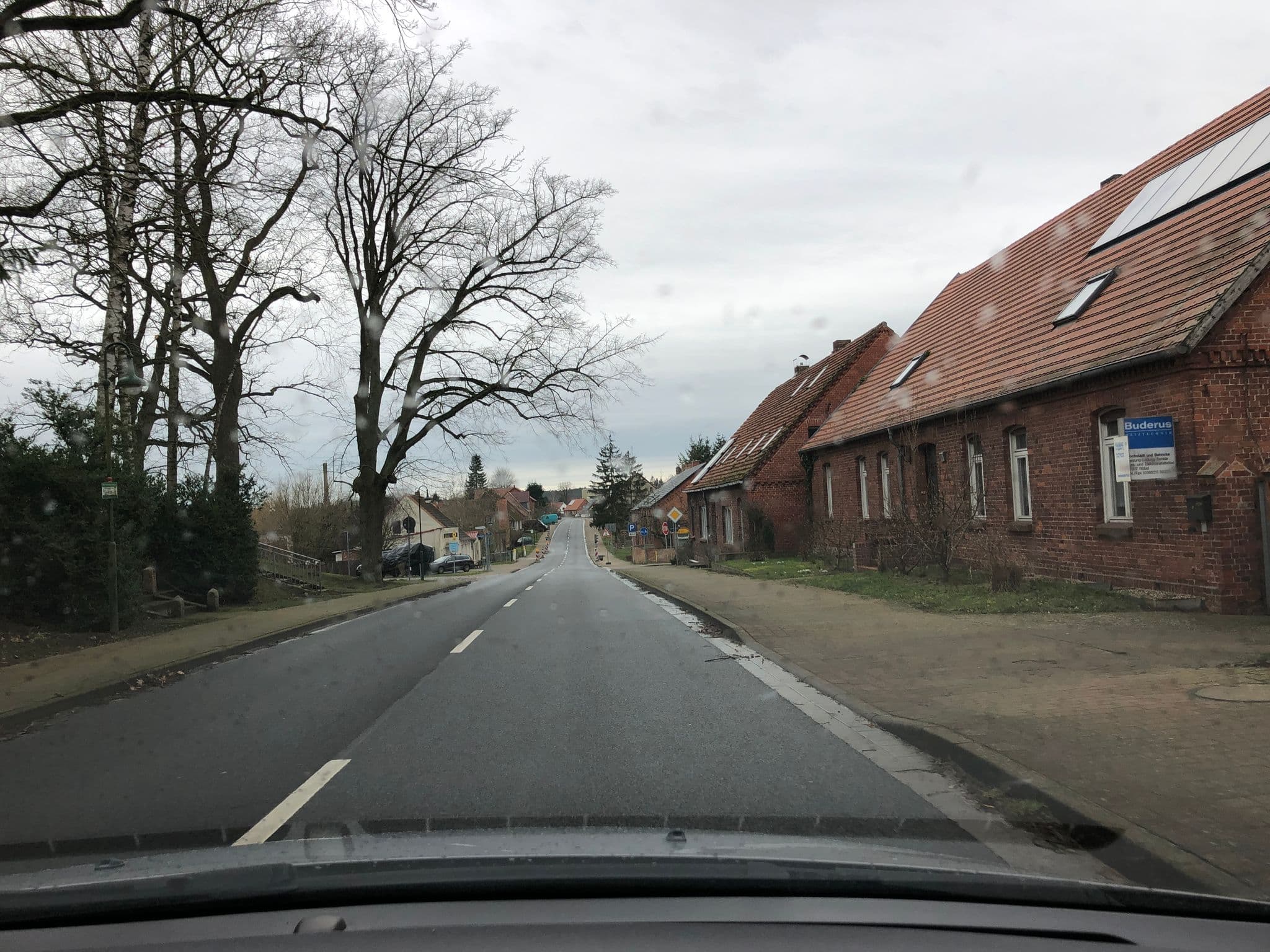 Street view near Pension Meine kleine Auszeit, Röbel — © bejotel (CC BY-SA · Mapillary)