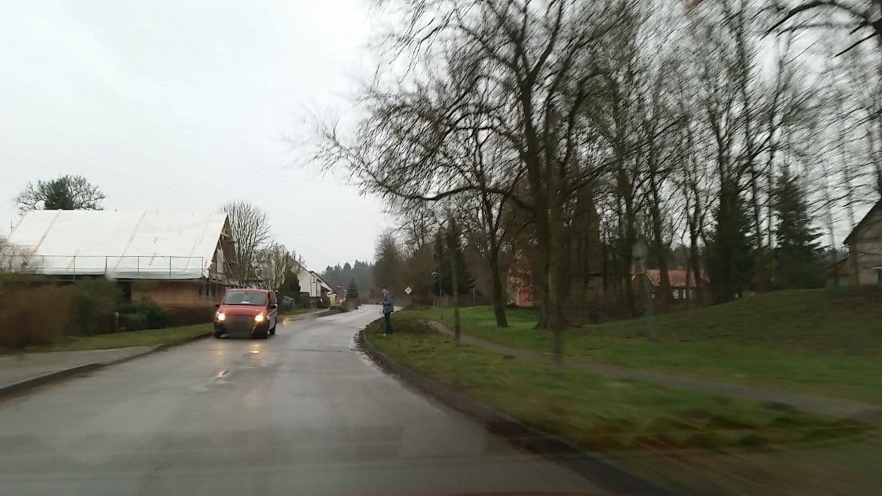 Street view near Bekemühle, Gumtow — © tian (CC BY-SA · Mapillary)
