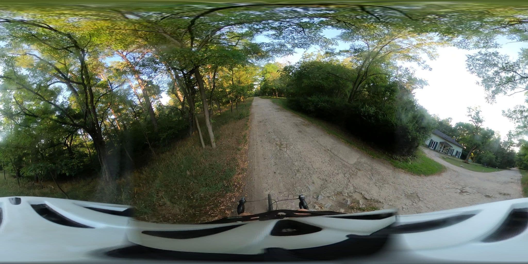 Street view near Hunde Wald Hotel Karwe, Fehrbellin — © DetlefM_ADFC_OPR (CC BY-SA · Mapillary)