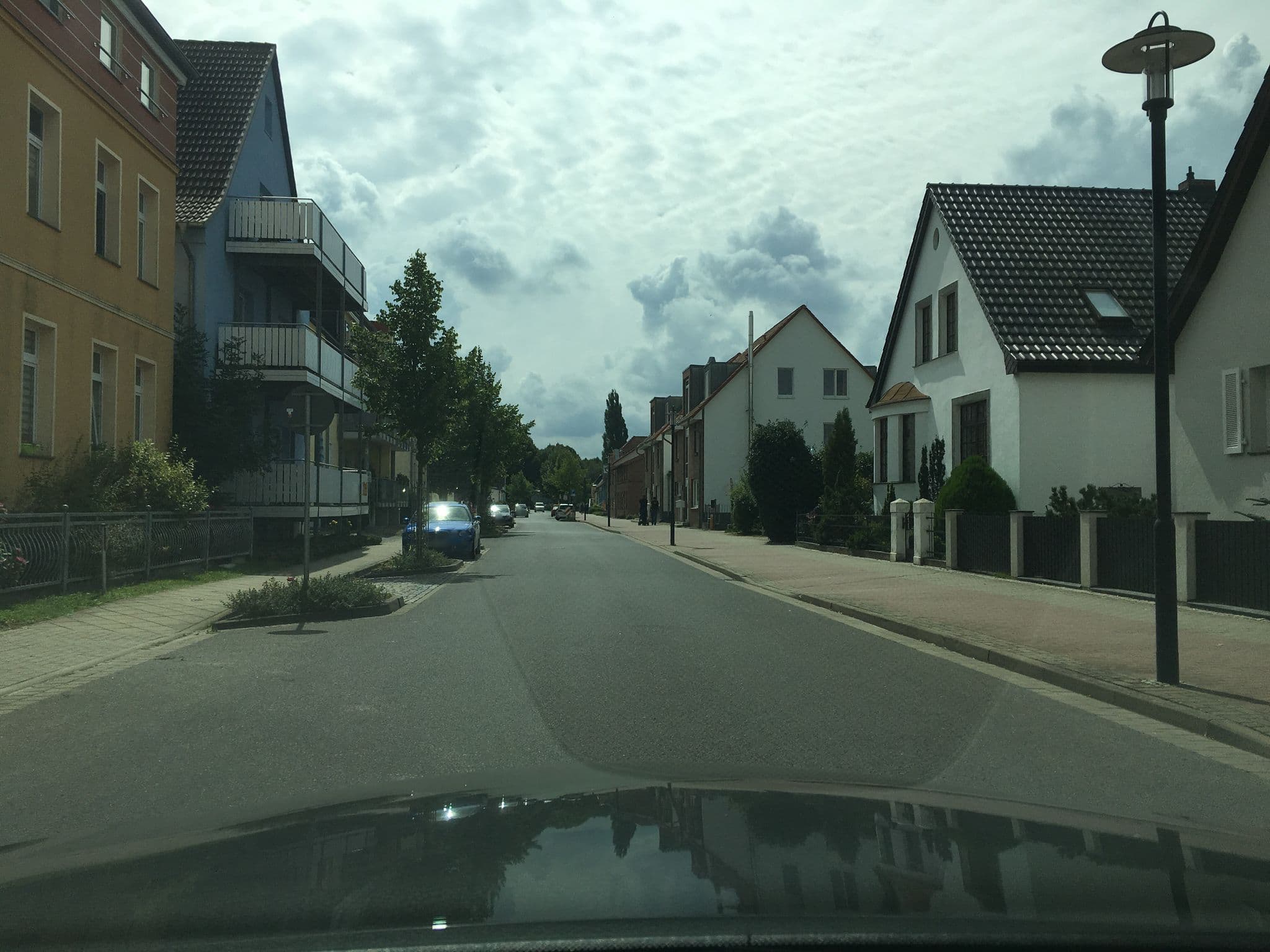 Street view near Klaus-Peter und Brigitte Ulrich, Waren — © derzornigemarkus (CC BY-SA · Mapillary)