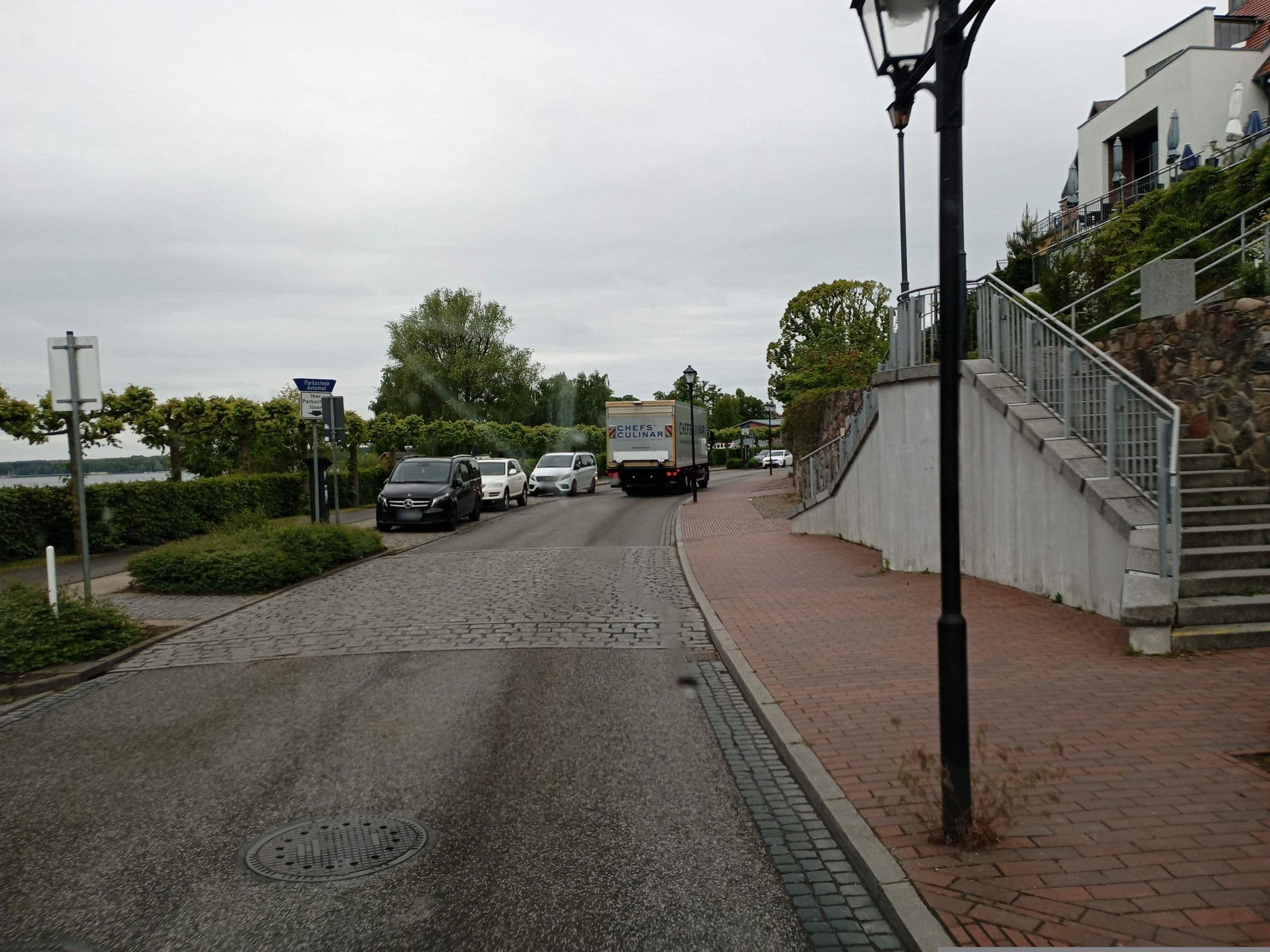 Street view near Pension & Café Müritzblick, Waren — © atze02 (CC BY-SA · Mapillary)