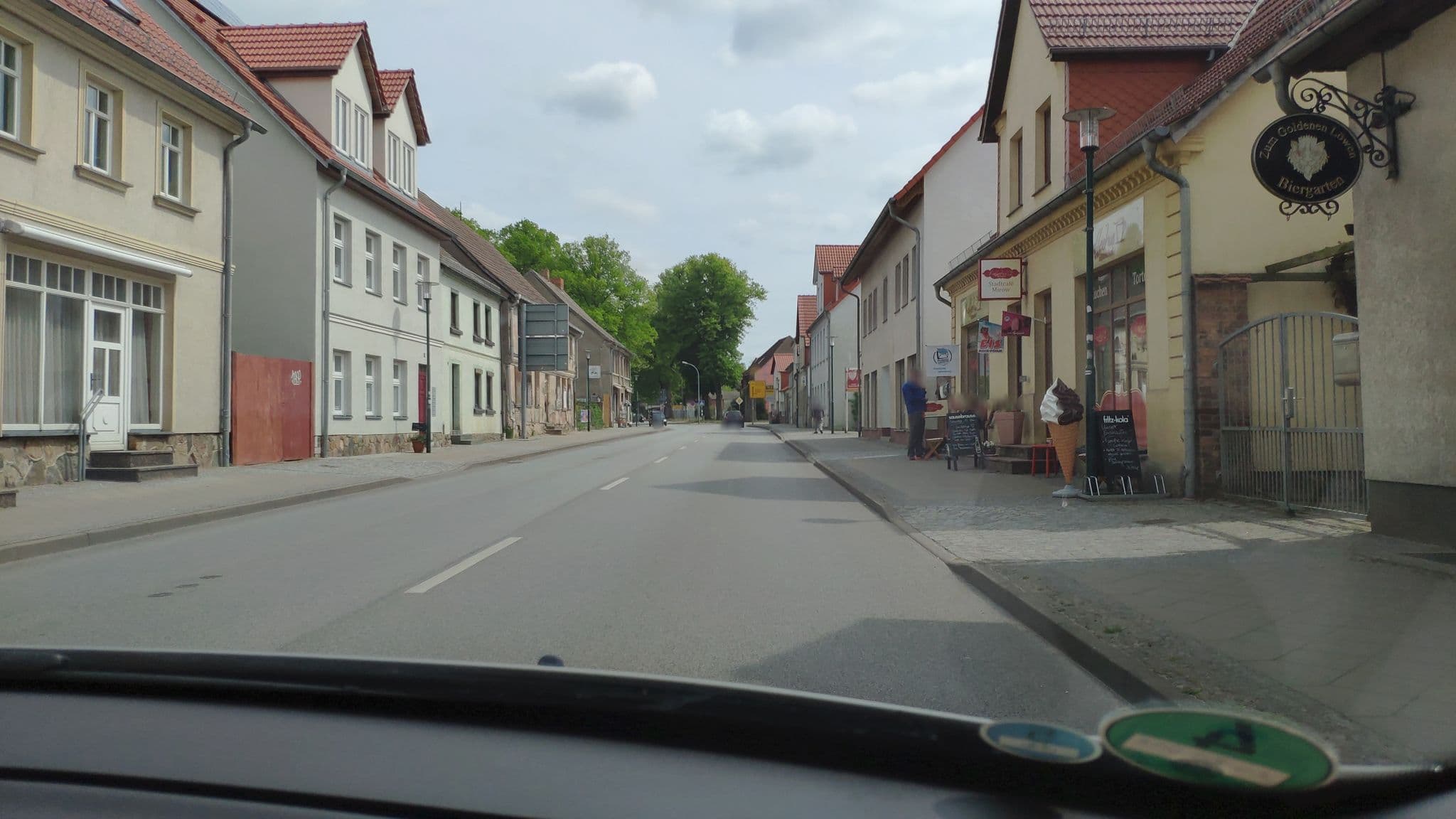Street view near Gasthof "Zum Goldenen Löwen", Rechlin — © soepzi (CC BY-SA · Mapillary)
