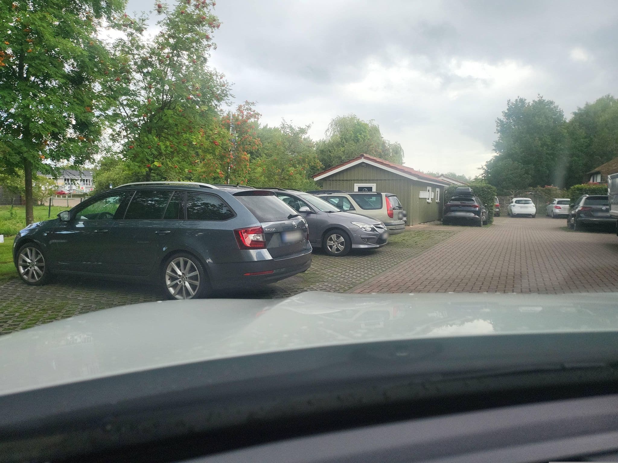 Street view near Ferienservice Prerow, Ostseebad Prerow — © DerMaster0815 (CC BY-SA · Mapillary)