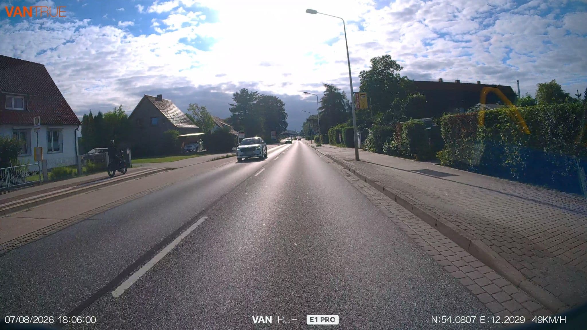 Street view near Helga Fischer, Roggentin — © LordOslo (CC BY-SA · Mapillary)