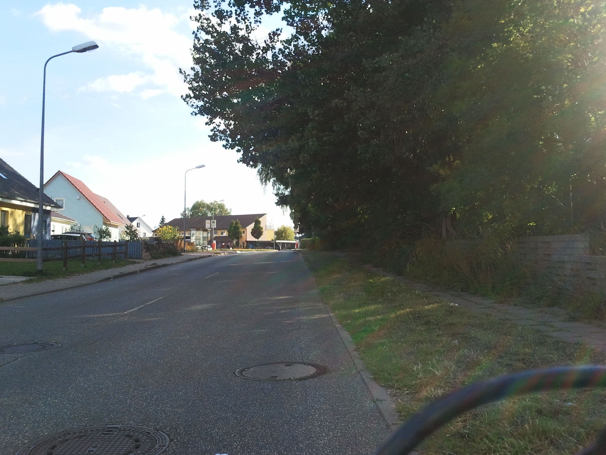 Street view near Wegener Klaus Zimmervermietung, Dierkow-West — © hubert87 (CC BY-SA · Mapillary)