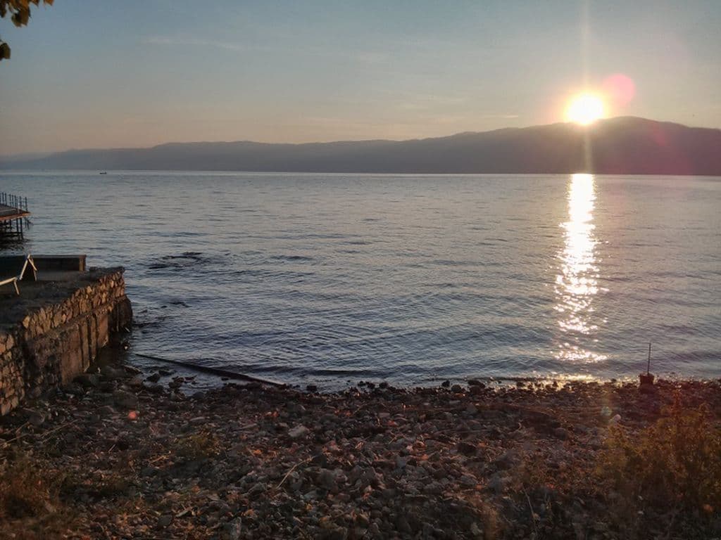 Street view near Peshku Ohrid Lake, Pogradec — © janvanbekkum (CC BY-SA · Mapillary)