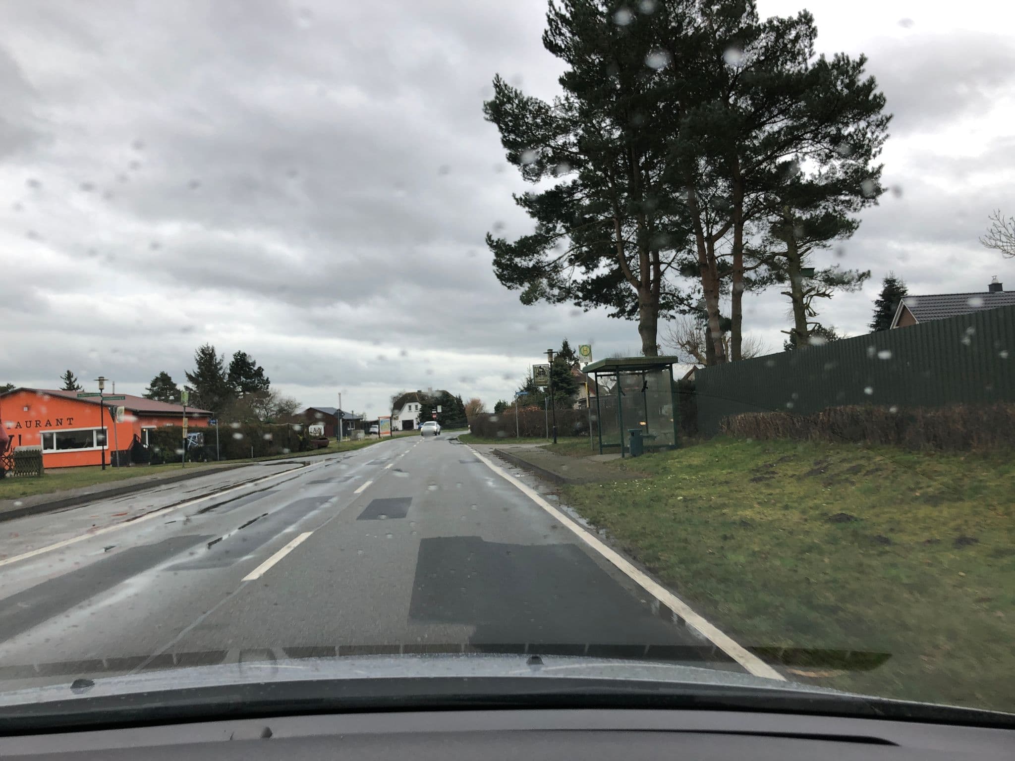 Street view near De Lütt Pension, Zingst — © bejotel (CC BY-SA · Mapillary)