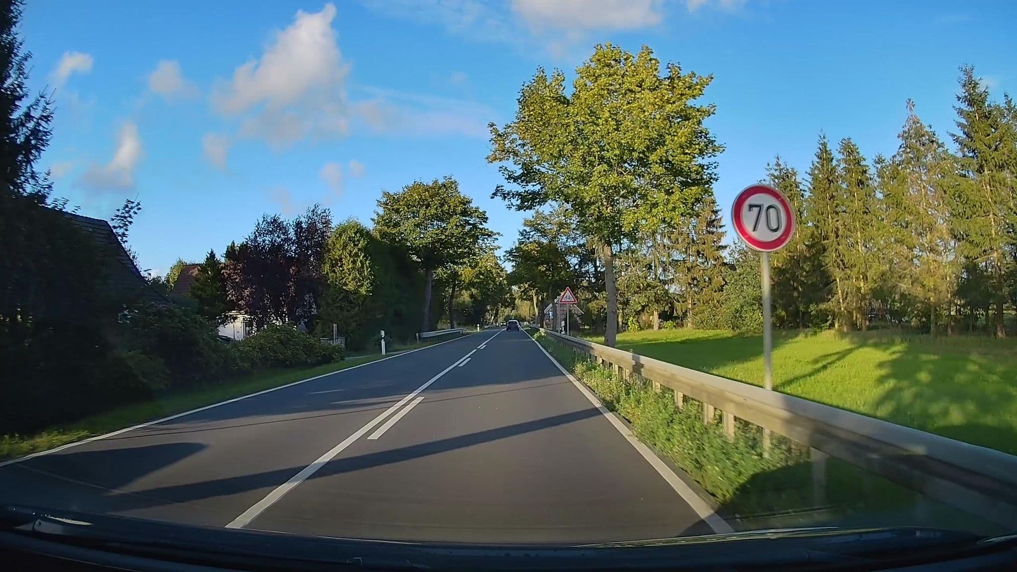 Street view near Ferienhaus Seemühl, Wendorf — © hendel (CC BY-SA · Mapillary)