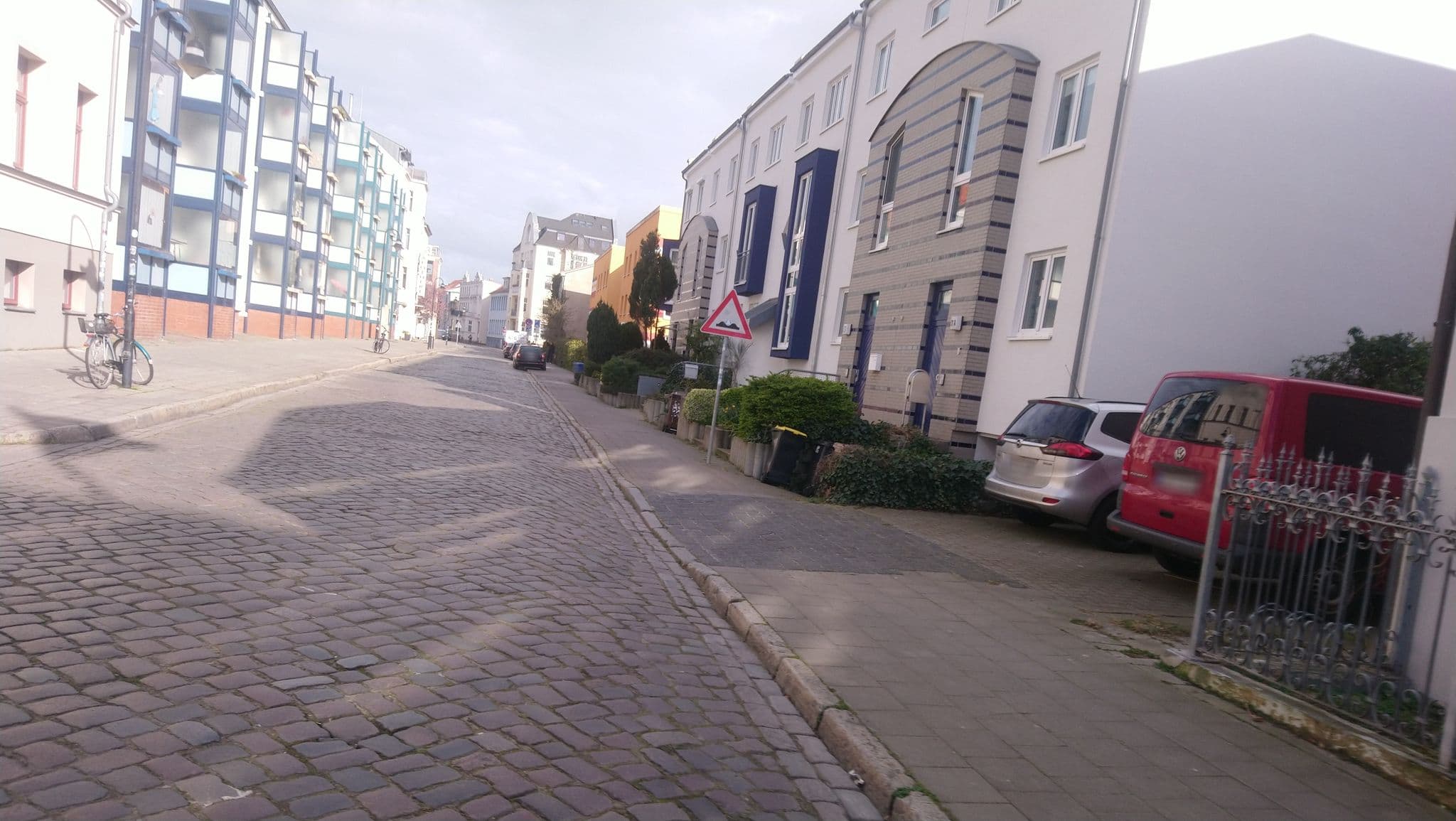 Street view near Fewos-Rostock-Vermietung, Rostock — © 8of9 (CC BY-SA · Mapillary)