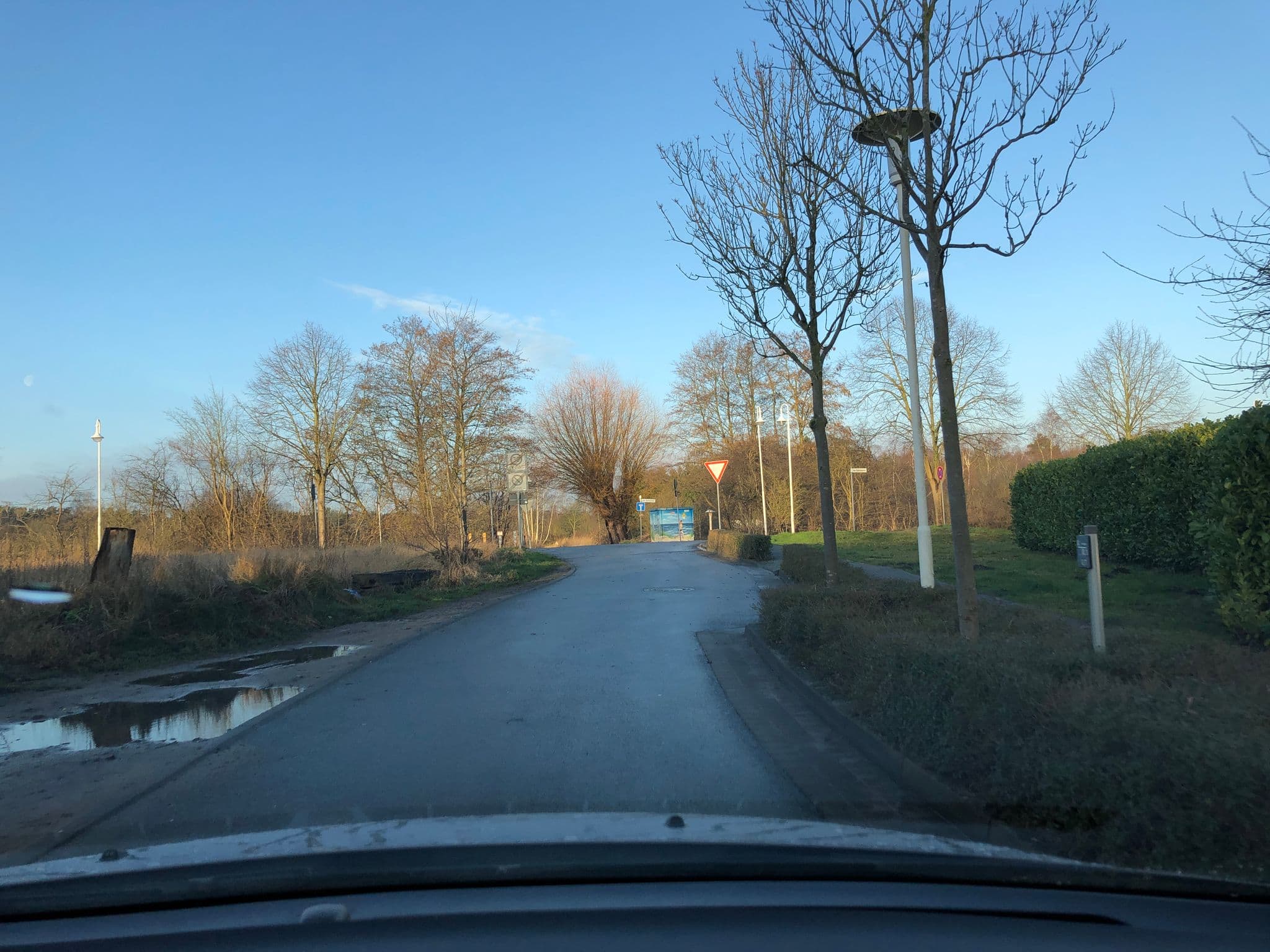 Street view near Zum Sonnenuntergang, Zingst — © bejotel (CC BY-SA · Mapillary)