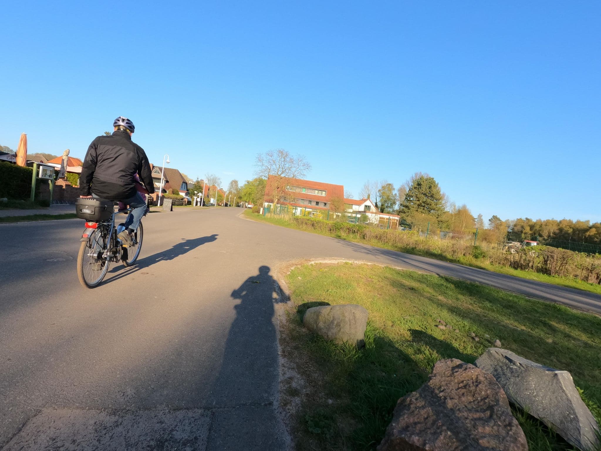 Street view near Uhlenhoef, Ostseebad Prerow — © hektor1989 (CC BY-SA · Mapillary)