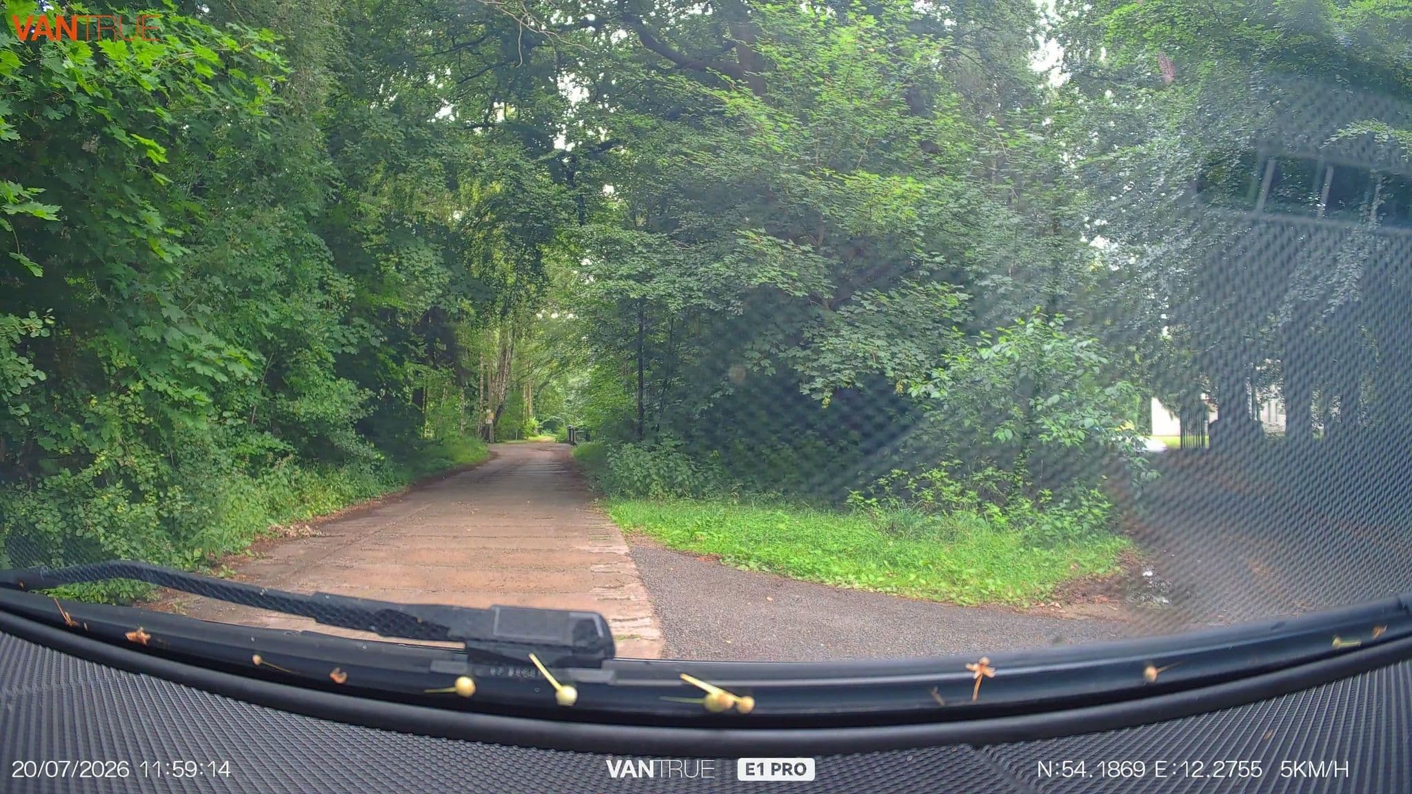 Street view near Ferienwohnung im Alten Bahnhaus, Rövershagen, Schwarzenpfost, Rövershagen — © LordOslo (CC BY-SA · Mapillary)