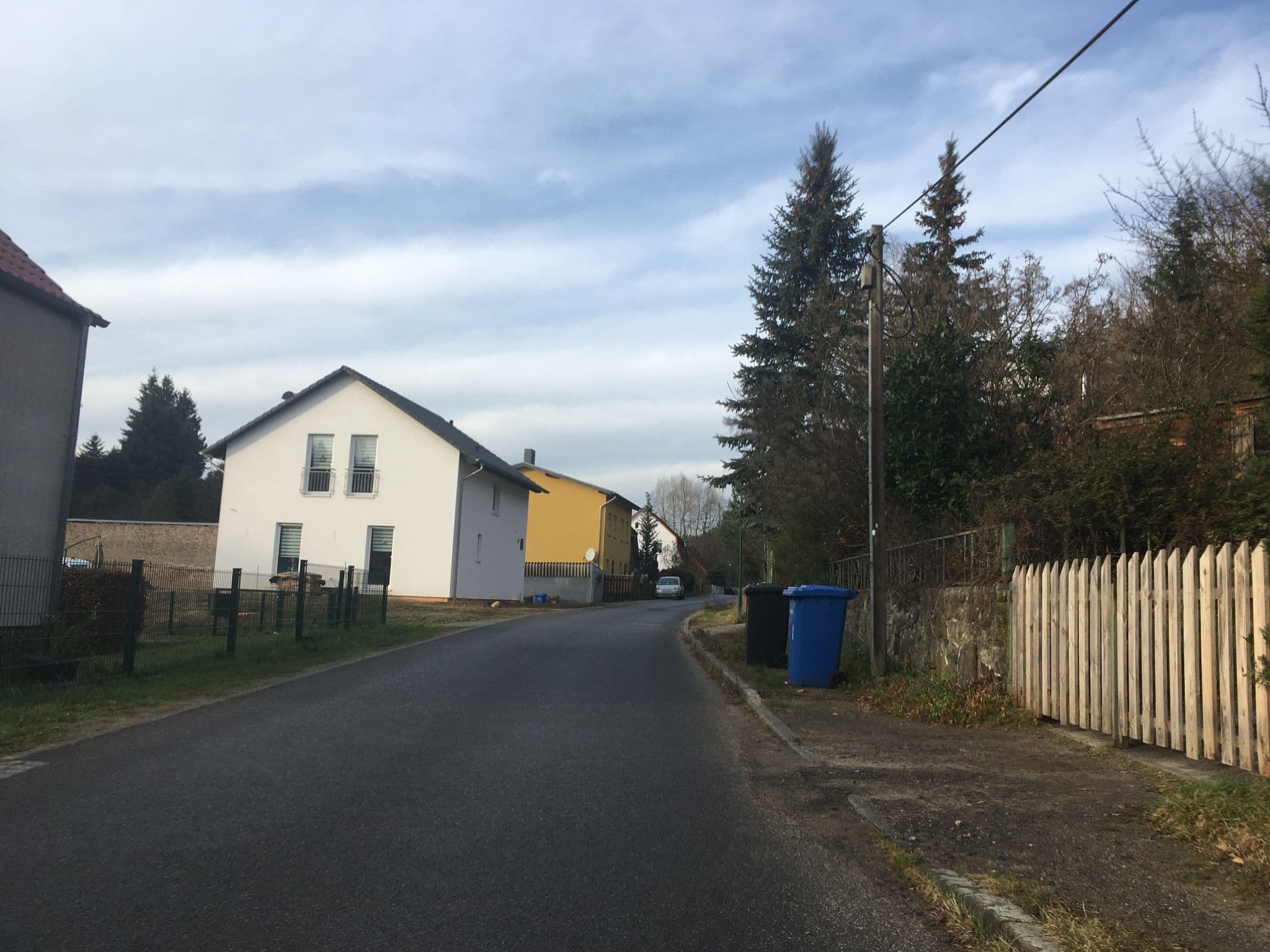 Street view near gemütliches haus im grünen, Eberswalde — © carlheinz (CC BY-SA · Mapillary)