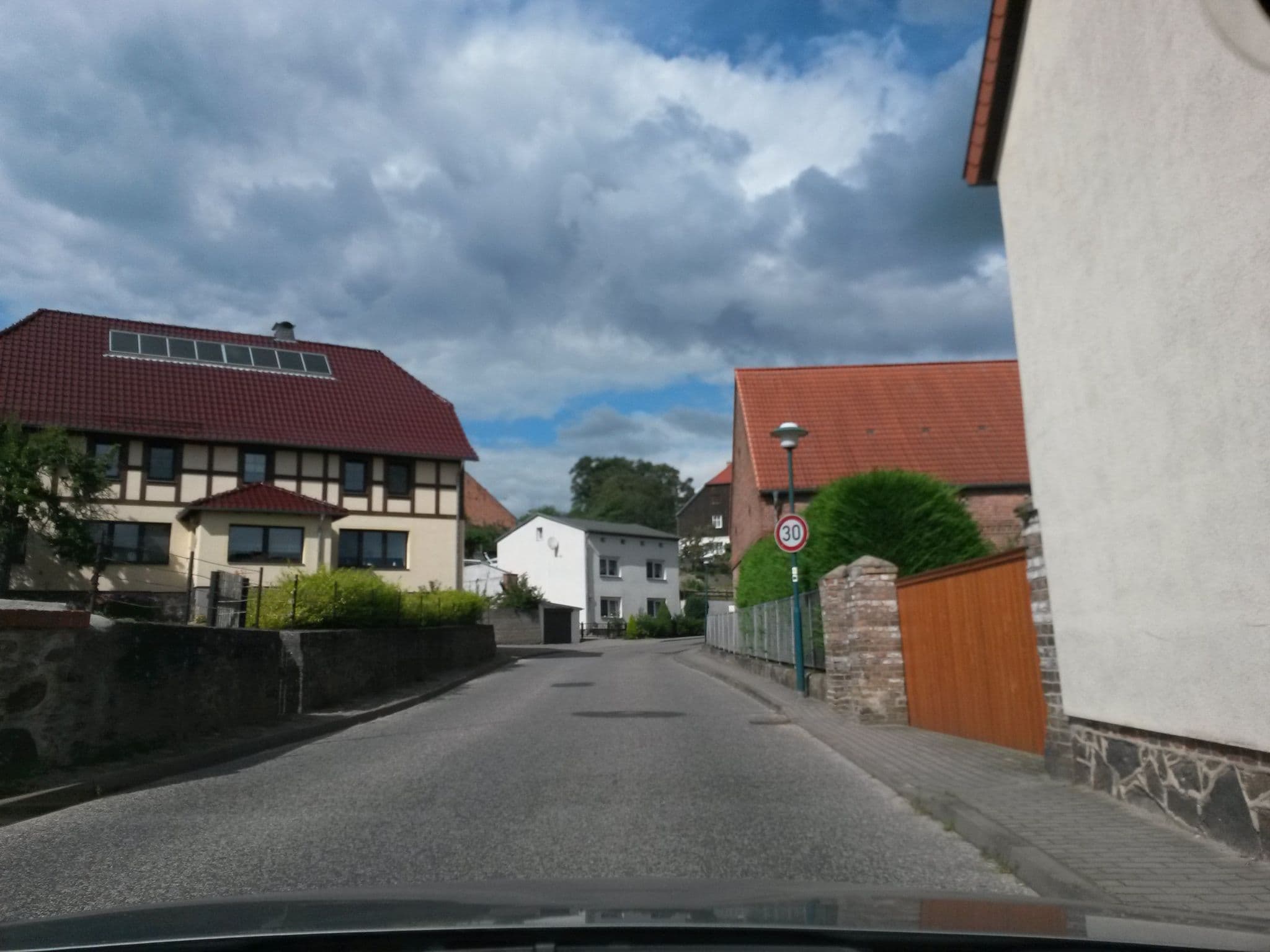 Street view near Magalle Bodo Pension, Oderberg — © rausk (CC BY-SA · Mapillary)