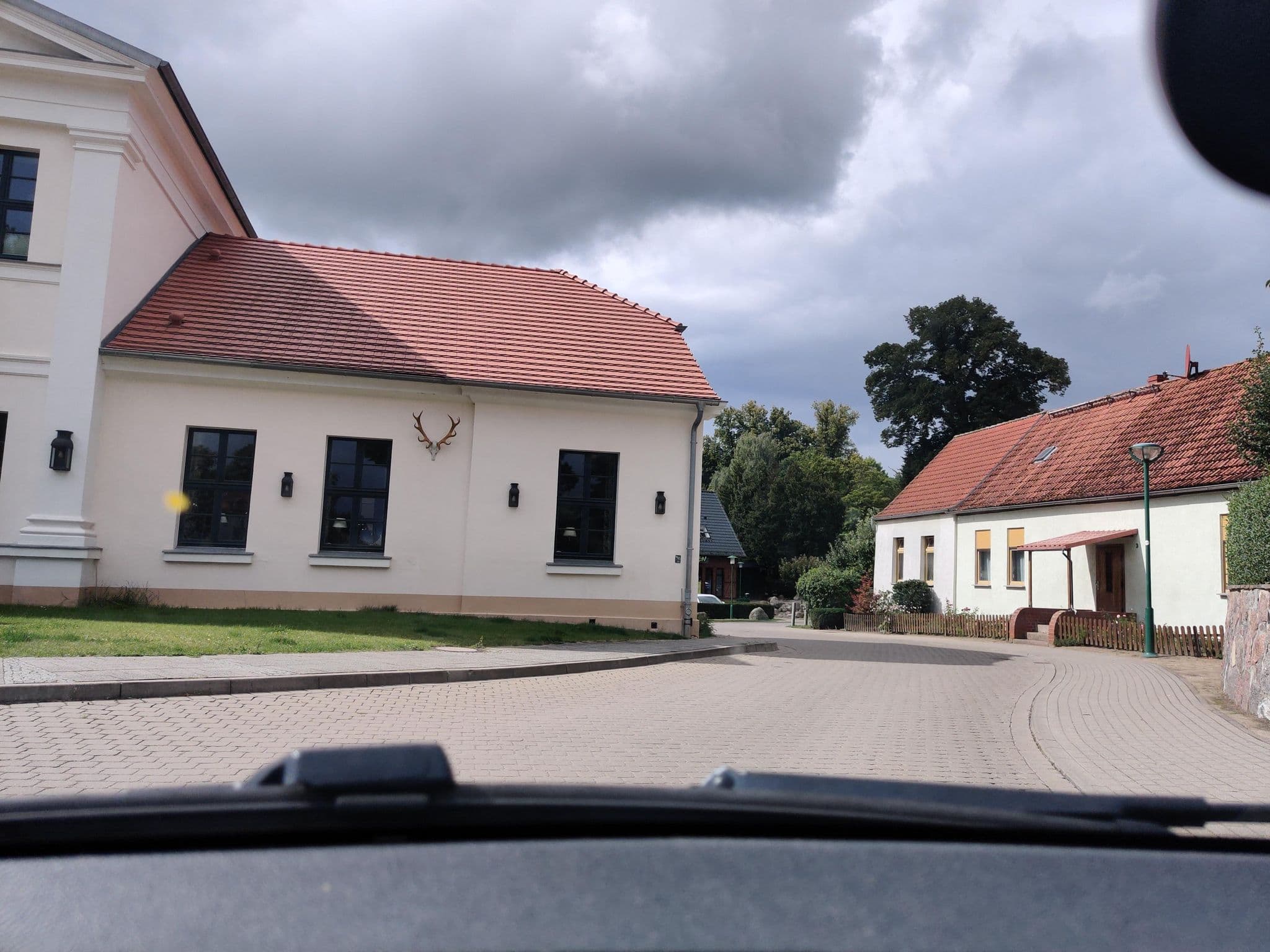Street view near Wildhof, Neustrelitz — © spanholz (CC BY-SA · Mapillary)