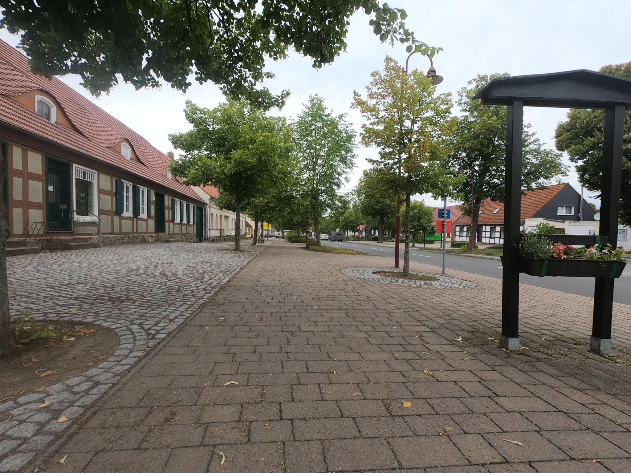 Street view near Hotel Restaurant Deutsches Haus, Gramzow — © carlheinz (CC BY-SA · Mapillary)