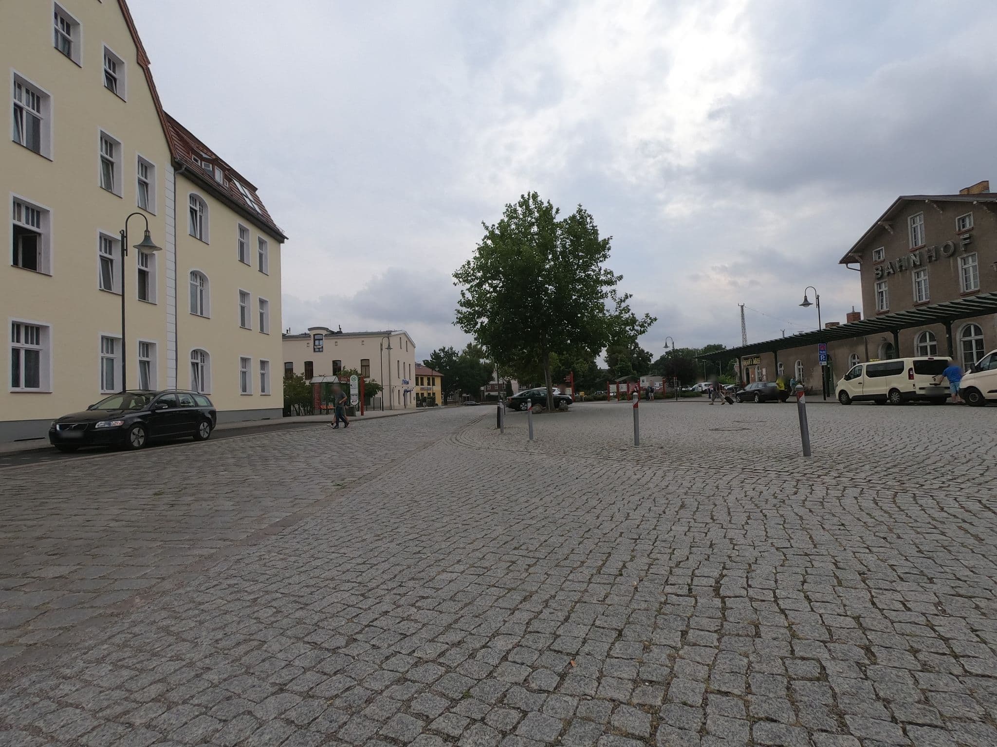 Street view near Spektrum Villa, Angermünde — © carlheinz (CC BY-SA · Mapillary)