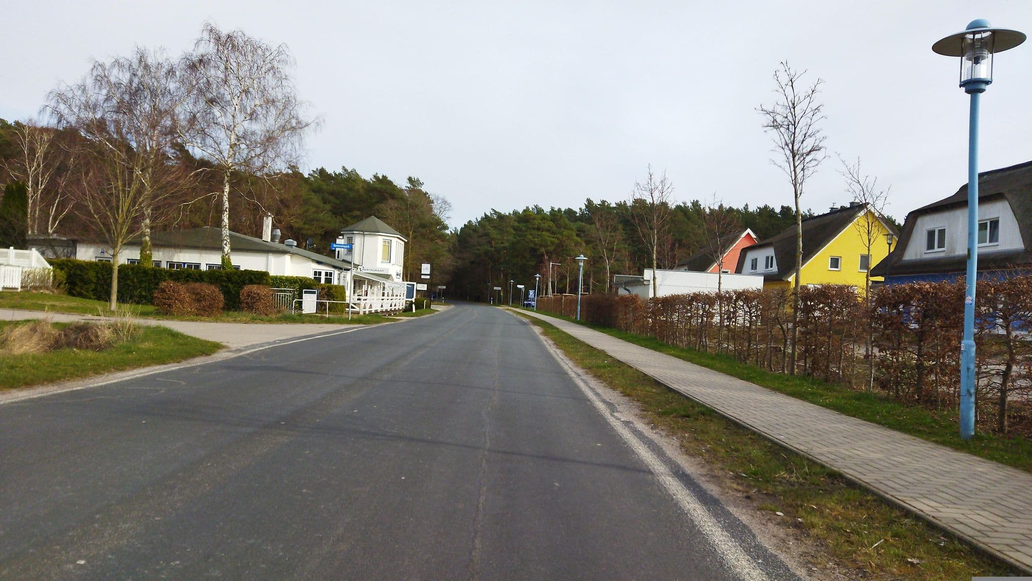 Street view near Ferienhaus Ausguck, Wiek — © changchun1 (CC BY-SA · Mapillary)