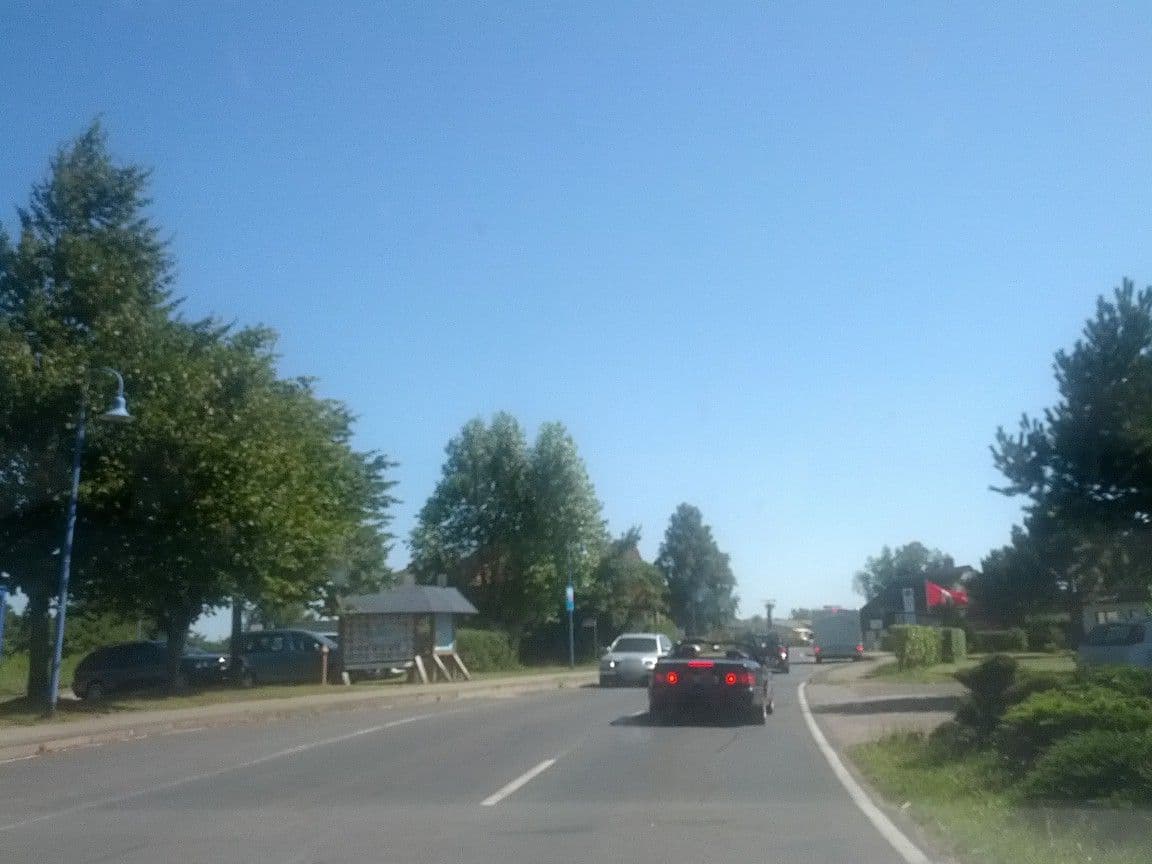 Street view near Ferienhaus Lobbe - Apt. 01, Ostseebad Göhren — © zoegglmeyr (CC BY-SA · Mapillary)