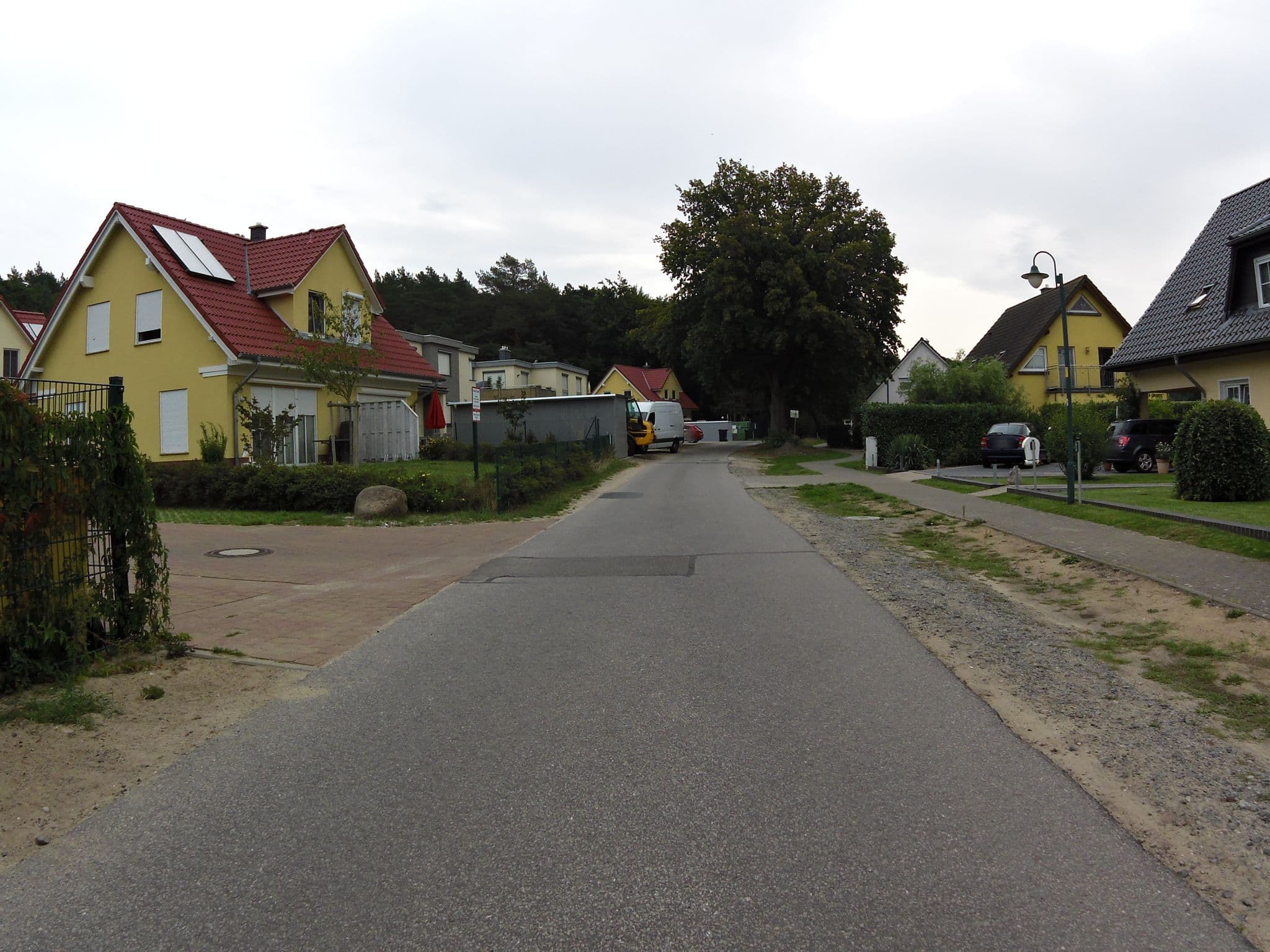 Street view near Haus am Wolgastsee - 04, Seebad Heringsdorf — © zoegglmeyr (CC BY-SA · Mapillary)