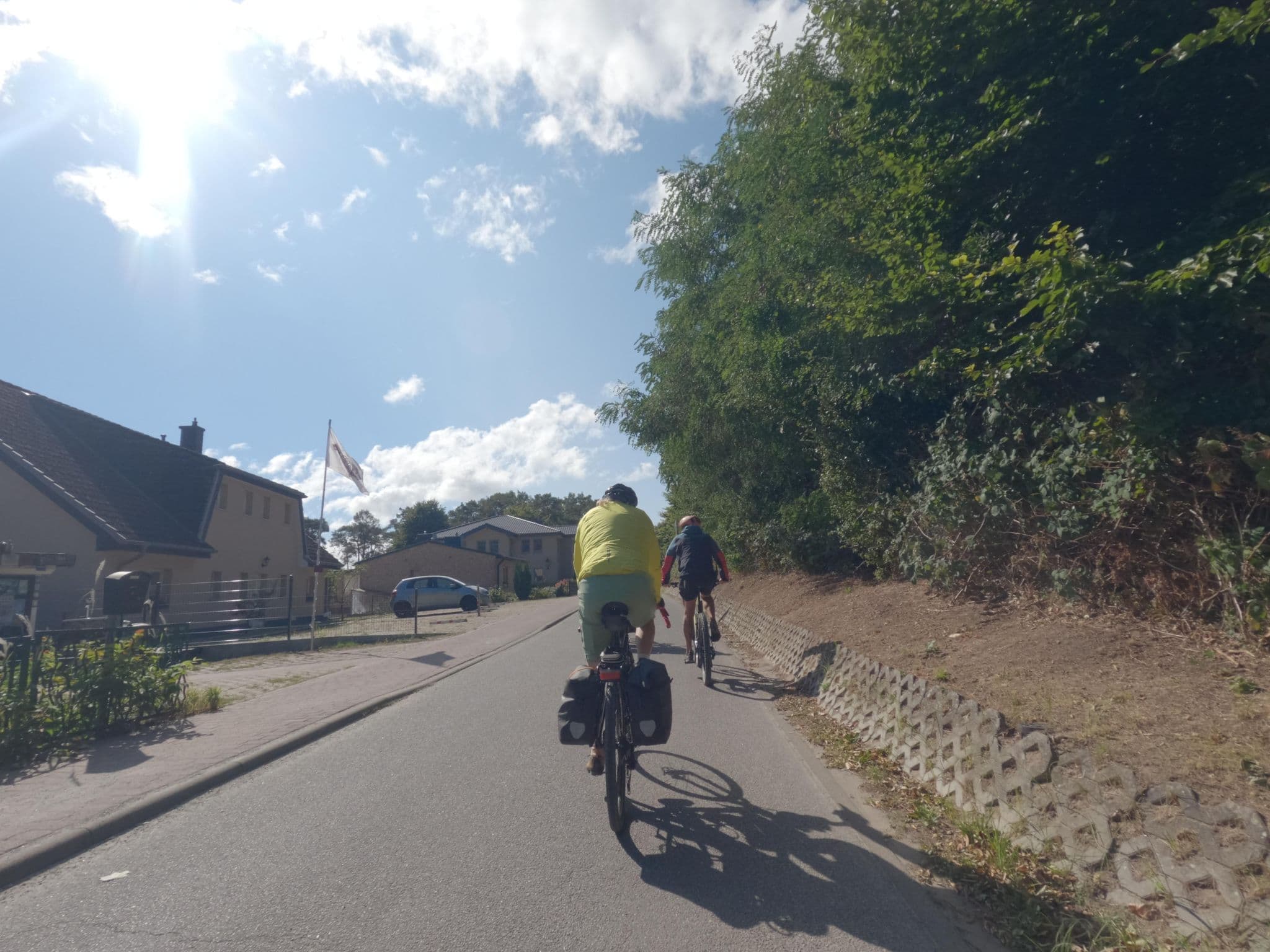 Street view near Ferienwohnung Usedom, Koserow — © masterofnoroad (CC BY-SA · Mapillary)