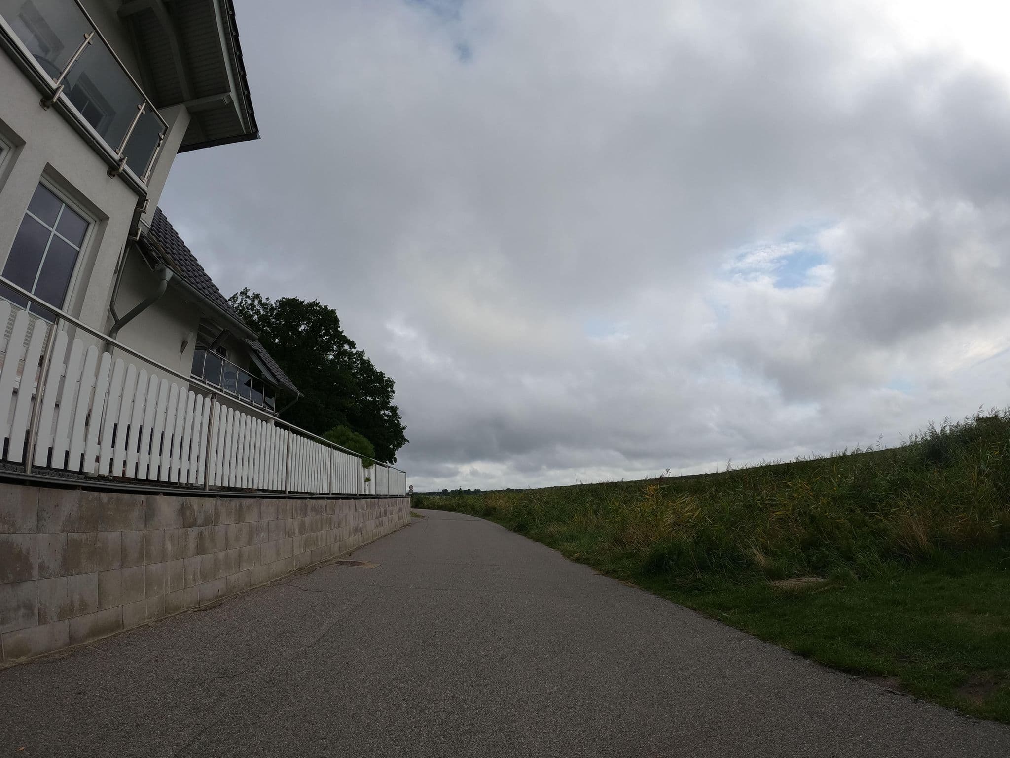 Street view near Mölleken Klümper Ruegenreif, Ostseebad Göhren — © strubbl (CC BY-SA · Mapillary)