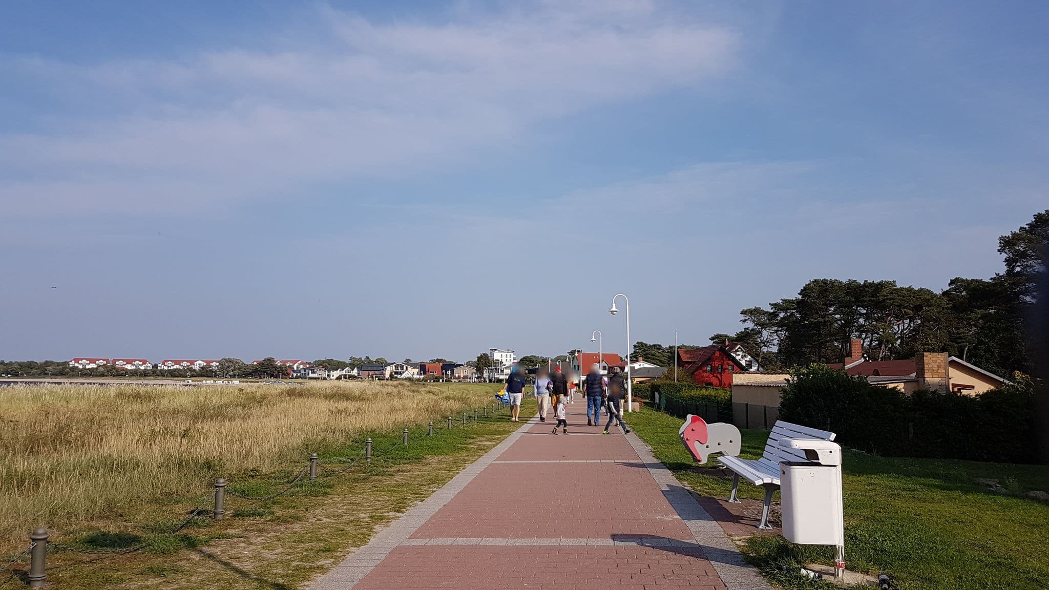 Street view near Apartmentanlage Sandstrand-Ostseeperle, Glowe — © snowdiver (CC BY-SA · Mapillary)