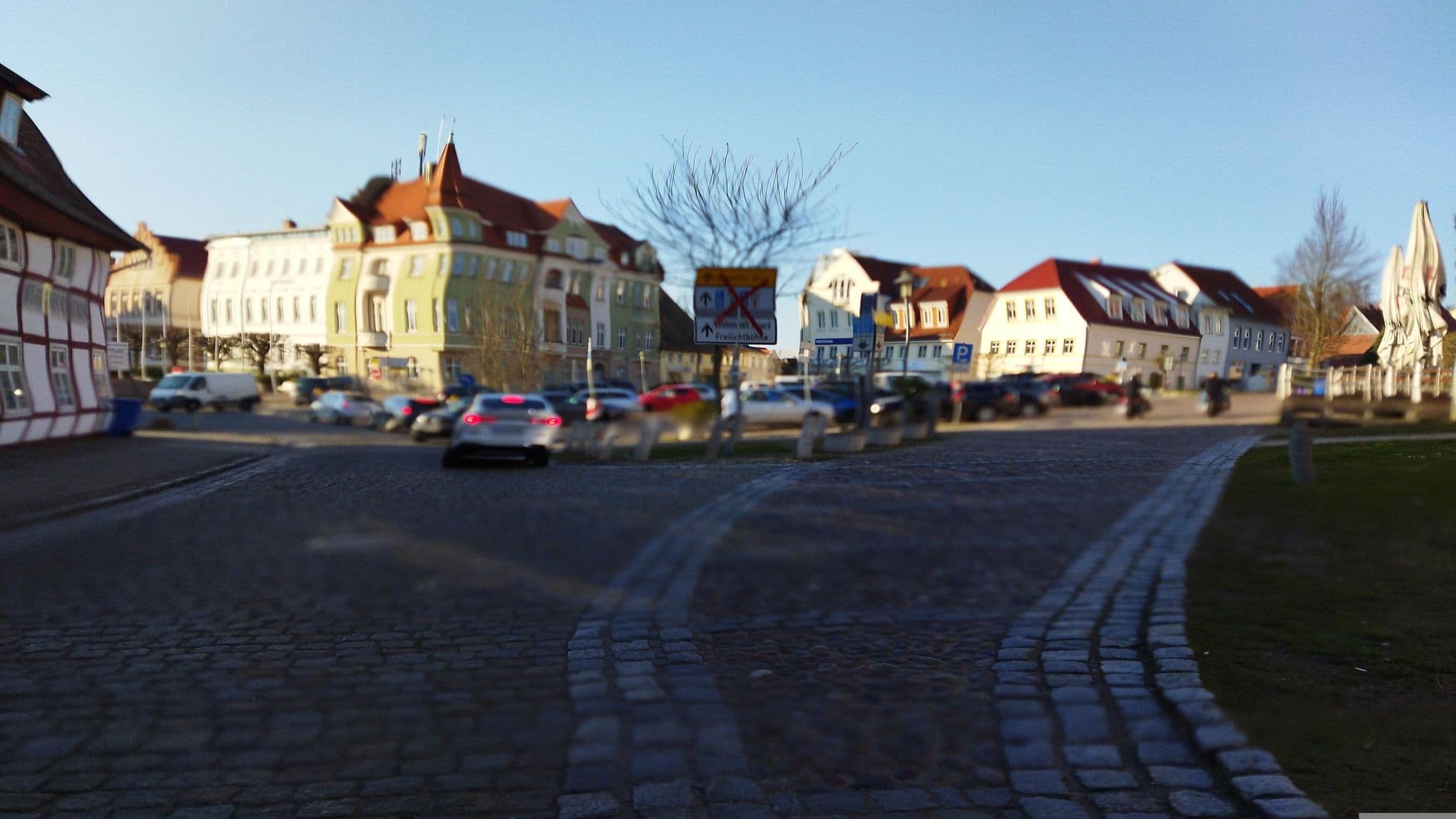 Street view near Steinberg, Thomas, Bergen auf Rügen — © changchun1 (CC BY-SA · Mapillary)