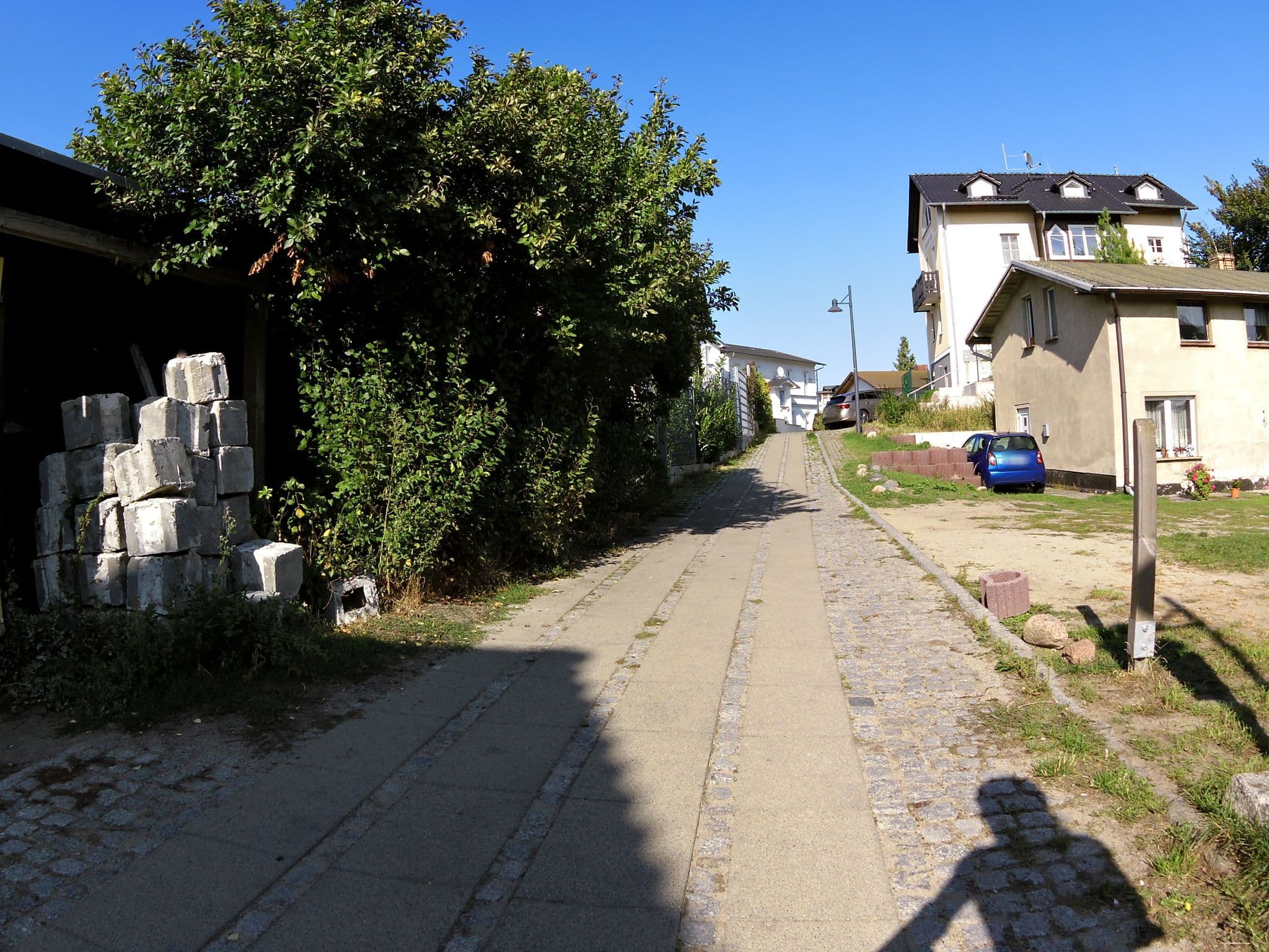 Street view near Appartementhaus Ostseewelle, Seebad Heringsdorf — © zoegglmeyr (CC BY-SA · Mapillary)
