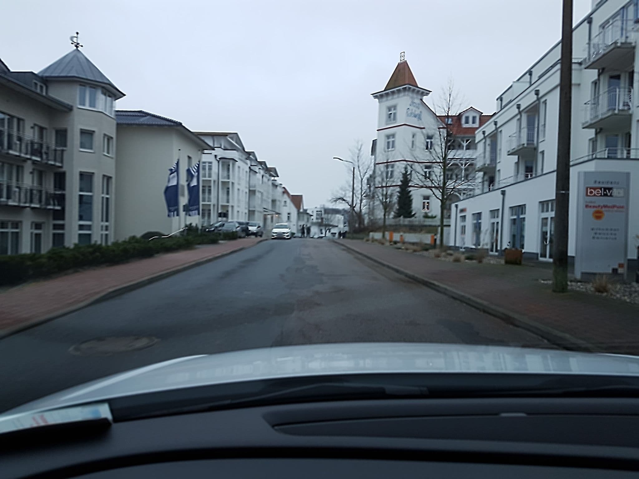 Street view near Dorint Strandhotel Binz/Rügen, Ostseebad Binz — © changchun1 (CC BY-SA · Mapillary)
