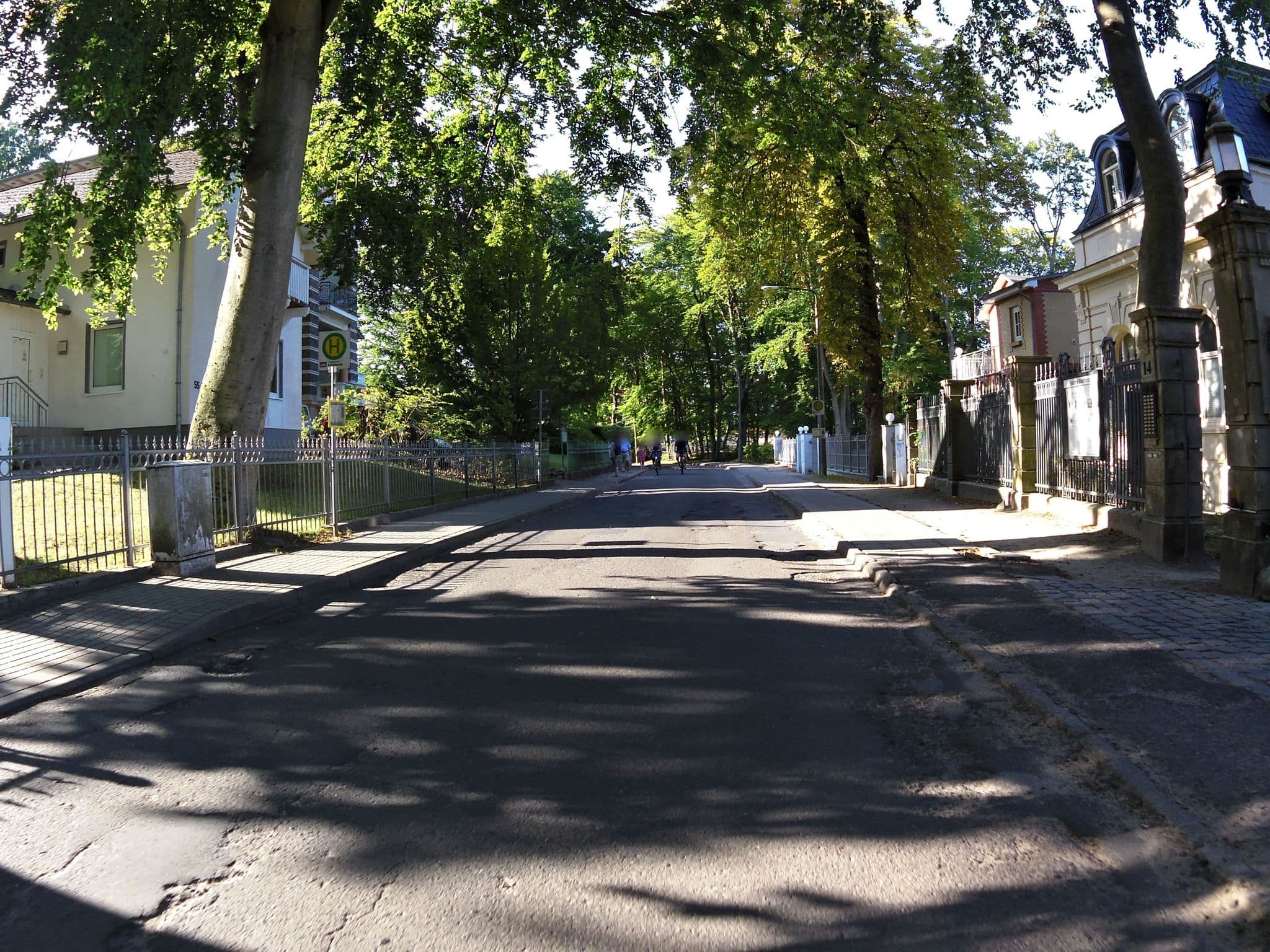 Street view near Residenz Bleichroeder Wohnung 30, Seebad Heringsdorf — © zoegglmeyr (CC BY-SA · Mapillary)