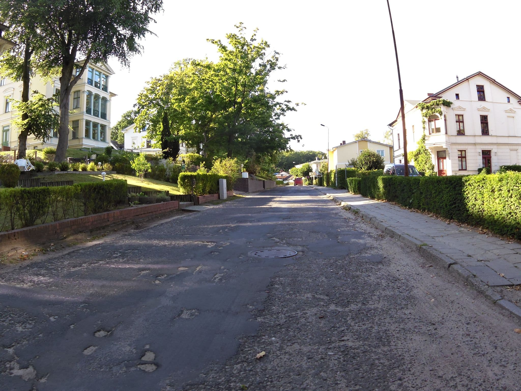 Street view near Villa Charlottes Höh Wohnung 05, Seebad Heringsdorf — © zoegglmeyr (CC BY-SA · Mapillary)