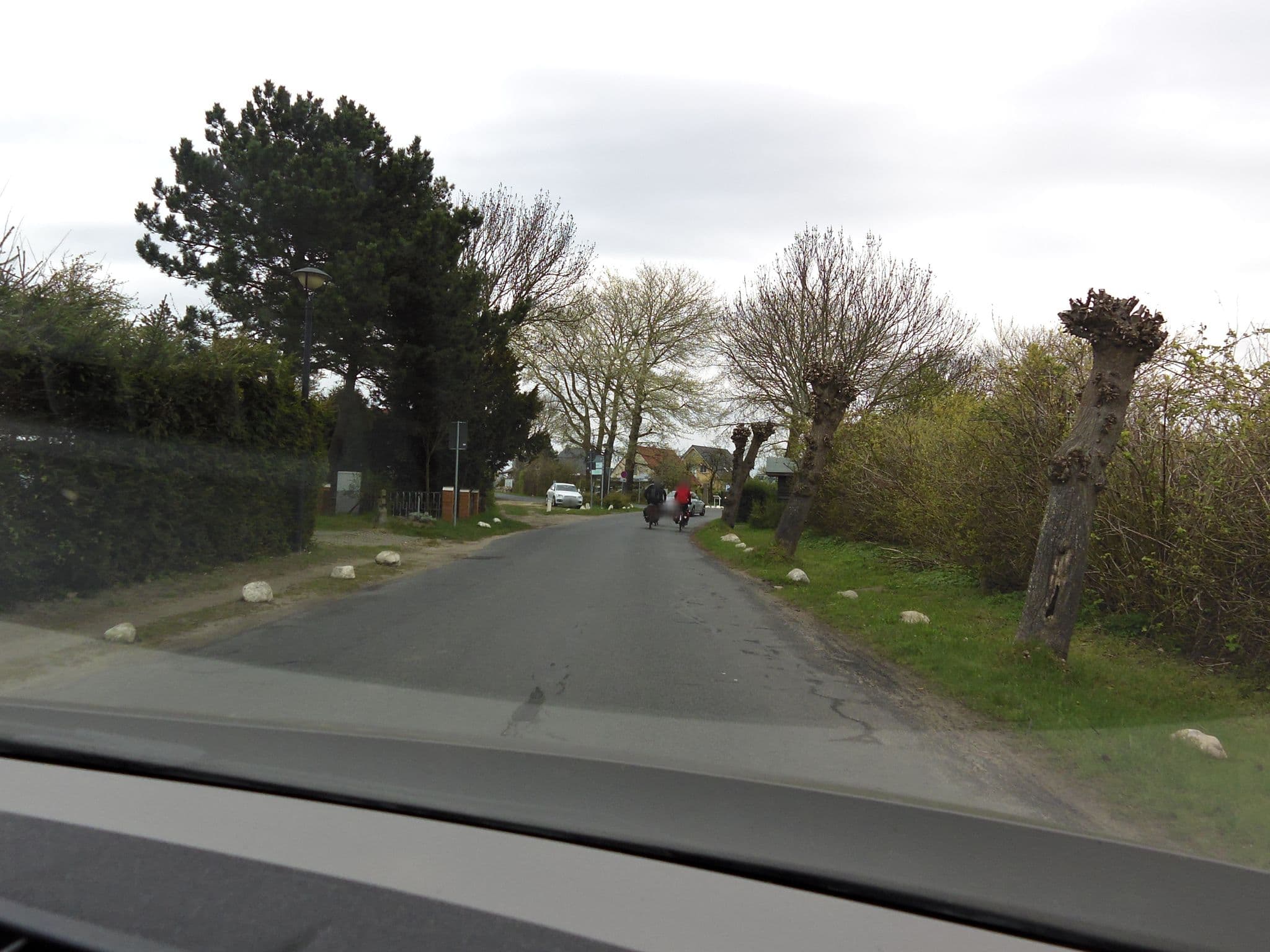 Street view near Pension Haus am Wind, Hiddensee — © zoegglmeyr (CC BY-SA · Mapillary)