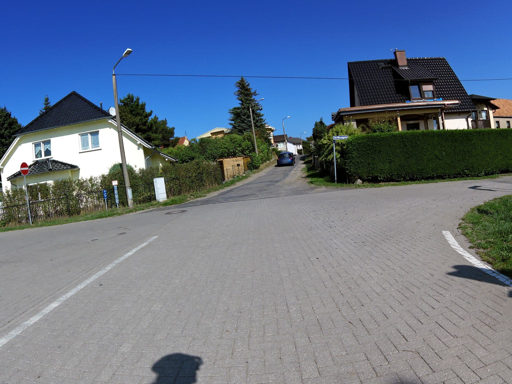Street view near Ferienwohnung Ahlbeck USE 1442, Seebad Heringsdorf — © zoegglmeyr (CC BY-SA · Mapillary)