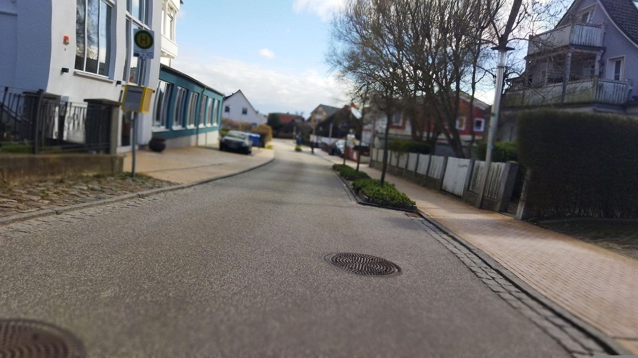 Street view near Hotel Berliner Bär, Ostseebad Göhren — © changchun1 (CC BY-SA · Mapillary)