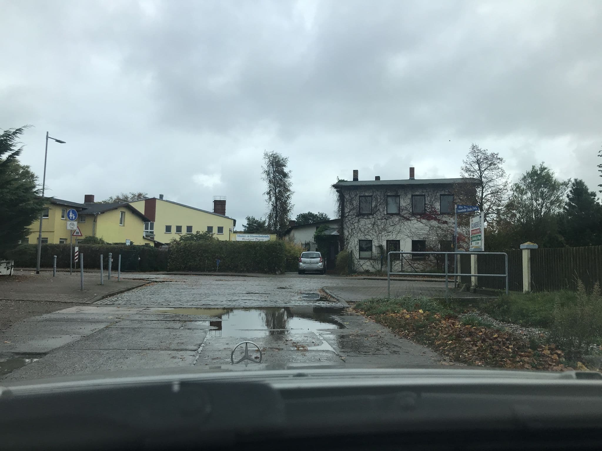 Street view near Altes Landhaus Zinnowitz, Knut Ponader, Ostseebad Zinnowitz — © saschahaberkorn (CC BY-SA · Mapillary)