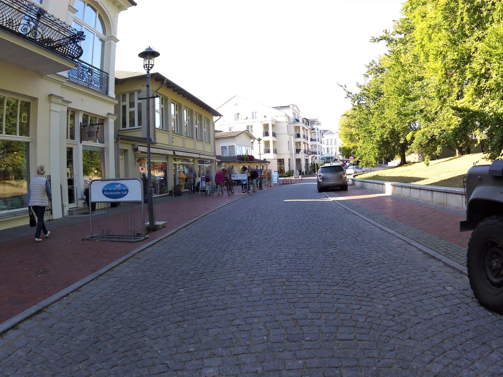 Street view near Karsten u. Henry Unger, Seebad Heringsdorf — © zoegglmeyr (CC BY-SA · Mapillary)