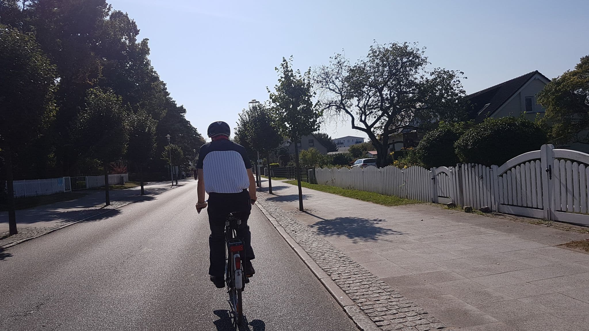 Street view near Pension Petri, Sellin — © snowdiver (CC BY-SA · Mapillary)