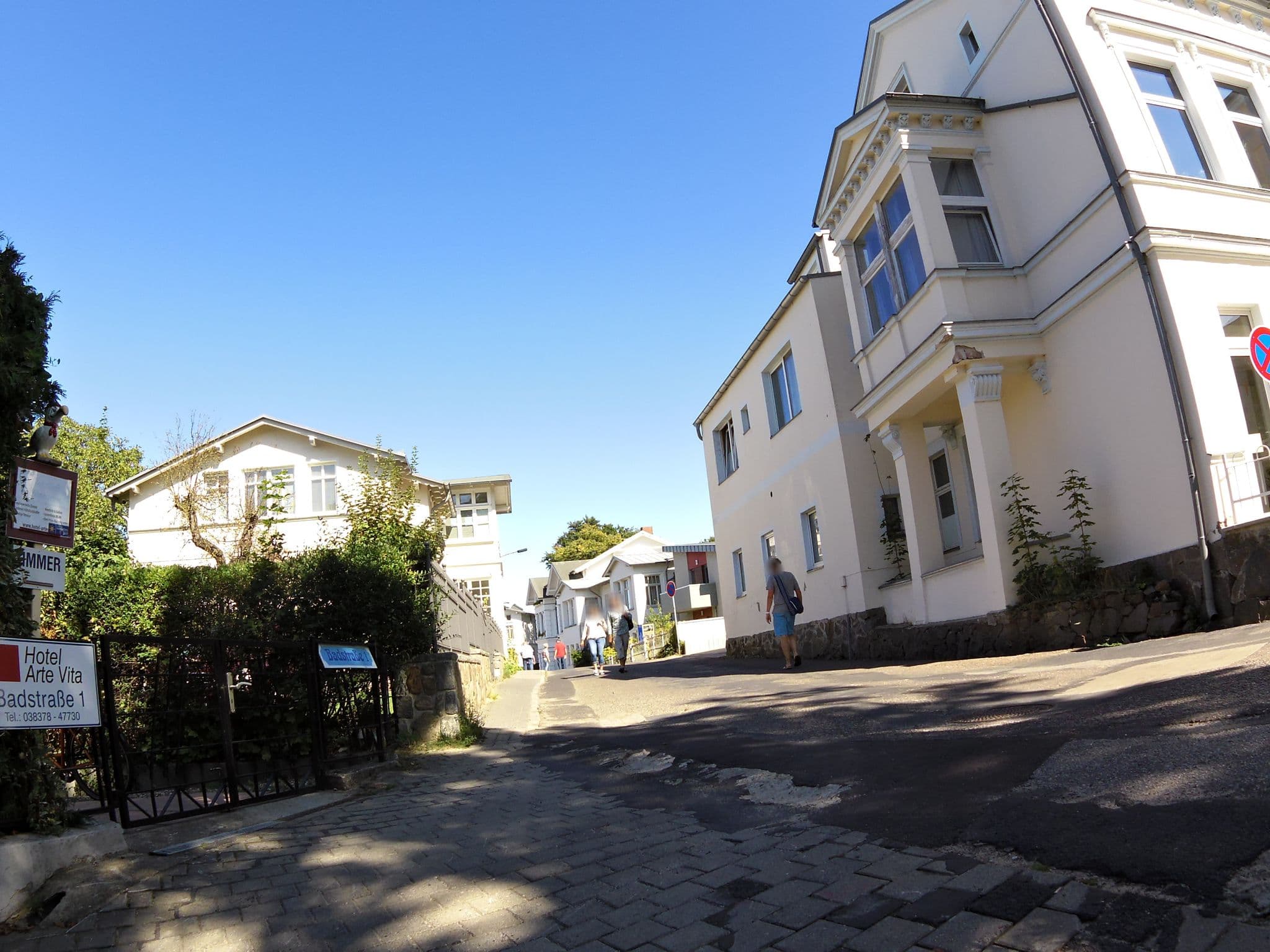 Street view near Alte Buchdruckerei, Seebad Heringsdorf — © zoegglmeyr (CC BY-SA · Mapillary)