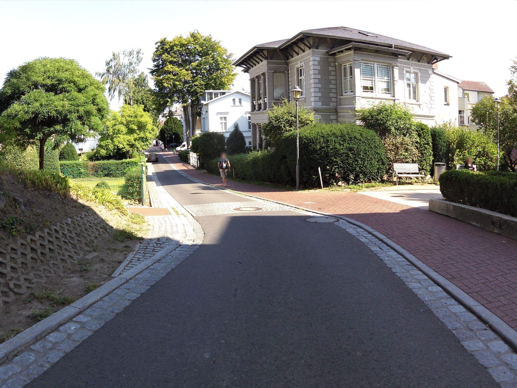 Street view near Villa Schlossbauer, Seebad Heringsdorf — © zoegglmeyr (CC BY-SA · Mapillary)