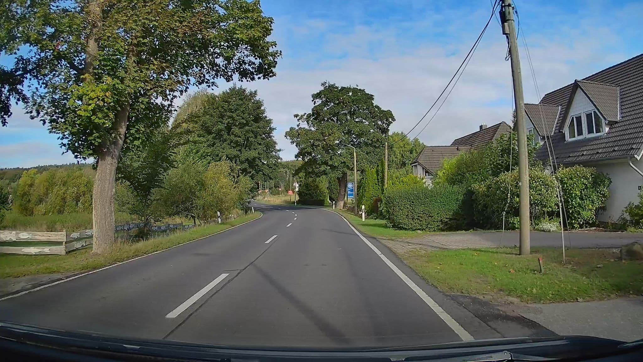 Street view near Ferienhaus Rügen, Ostseebad Binz — © hendel (CC BY-SA · Mapillary)
