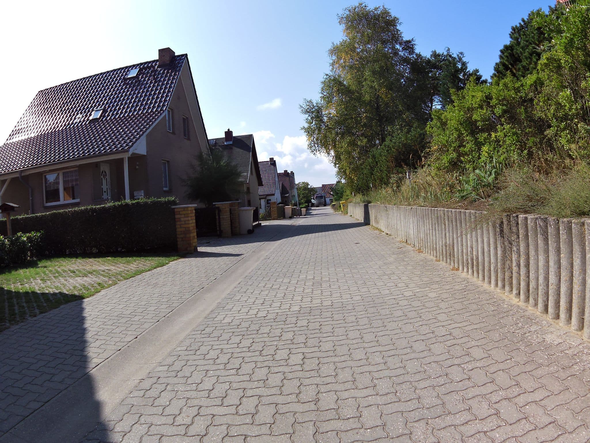 Street view near Haus Seefeld, Loddin — © zoegglmeyr (CC BY-SA · Mapillary)