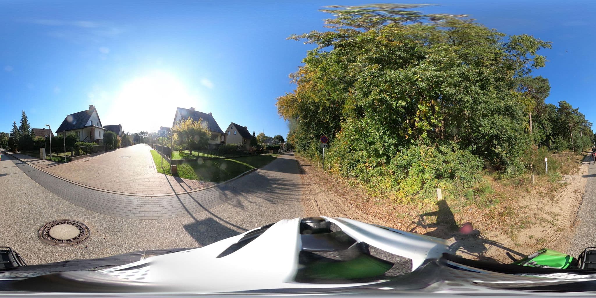 Street view near Château de Relax, Ostseebad Zinnowitz — © Mobilitaetswerk (CC BY-SA · Mapillary)