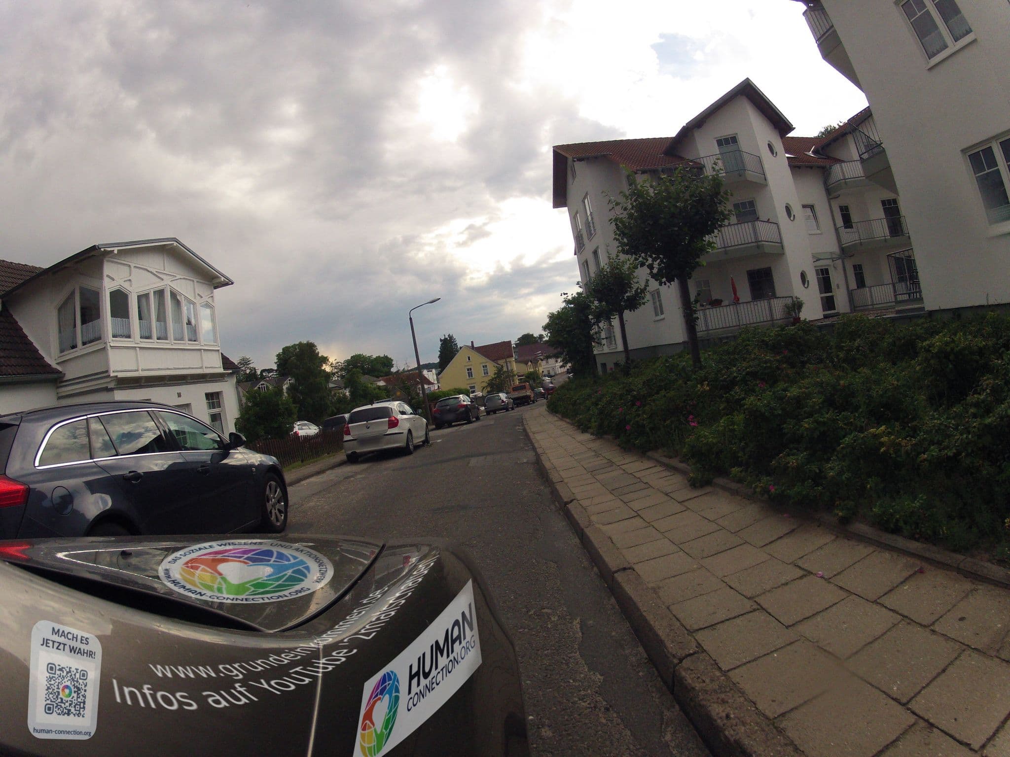Street view near Haus am Wilhelmsberg, Seebad Heringsdorf — © fahrradfahrer (CC BY-SA · Mapillary)