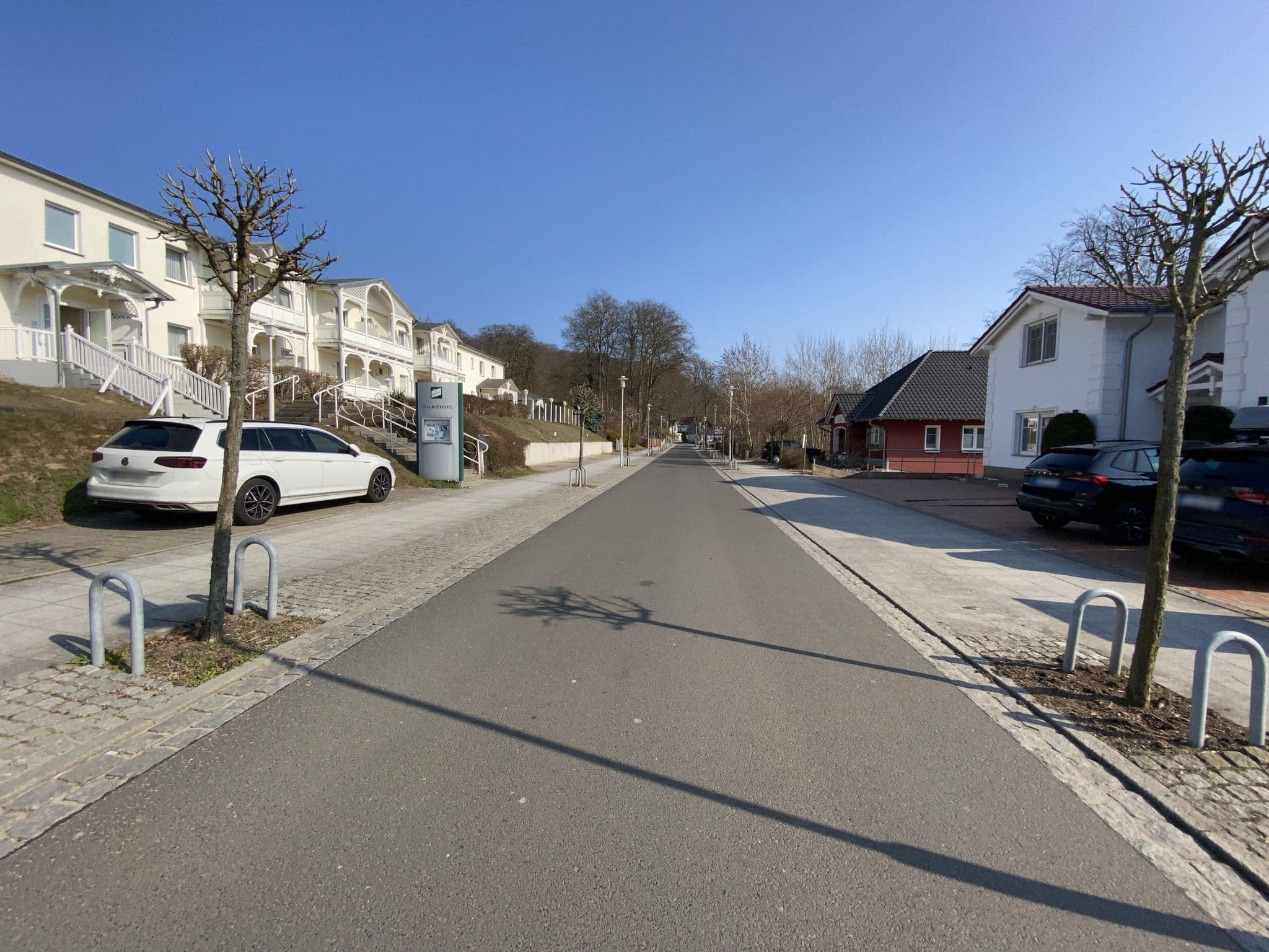 Street view near Villa am Meer - Apt. 02, Sellin — © eserte (CC BY-SA · Mapillary)