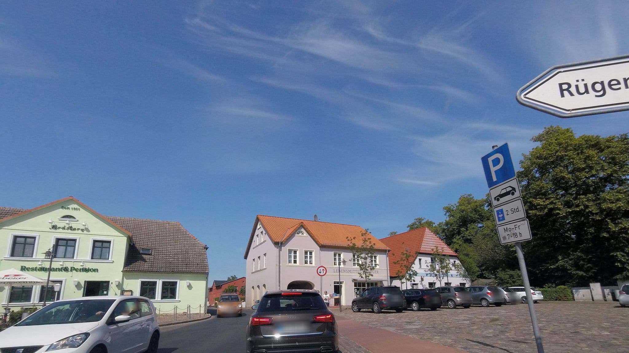Street view near Zum Nordstern, Gingst — © fdmap (CC BY-SA · Mapillary)